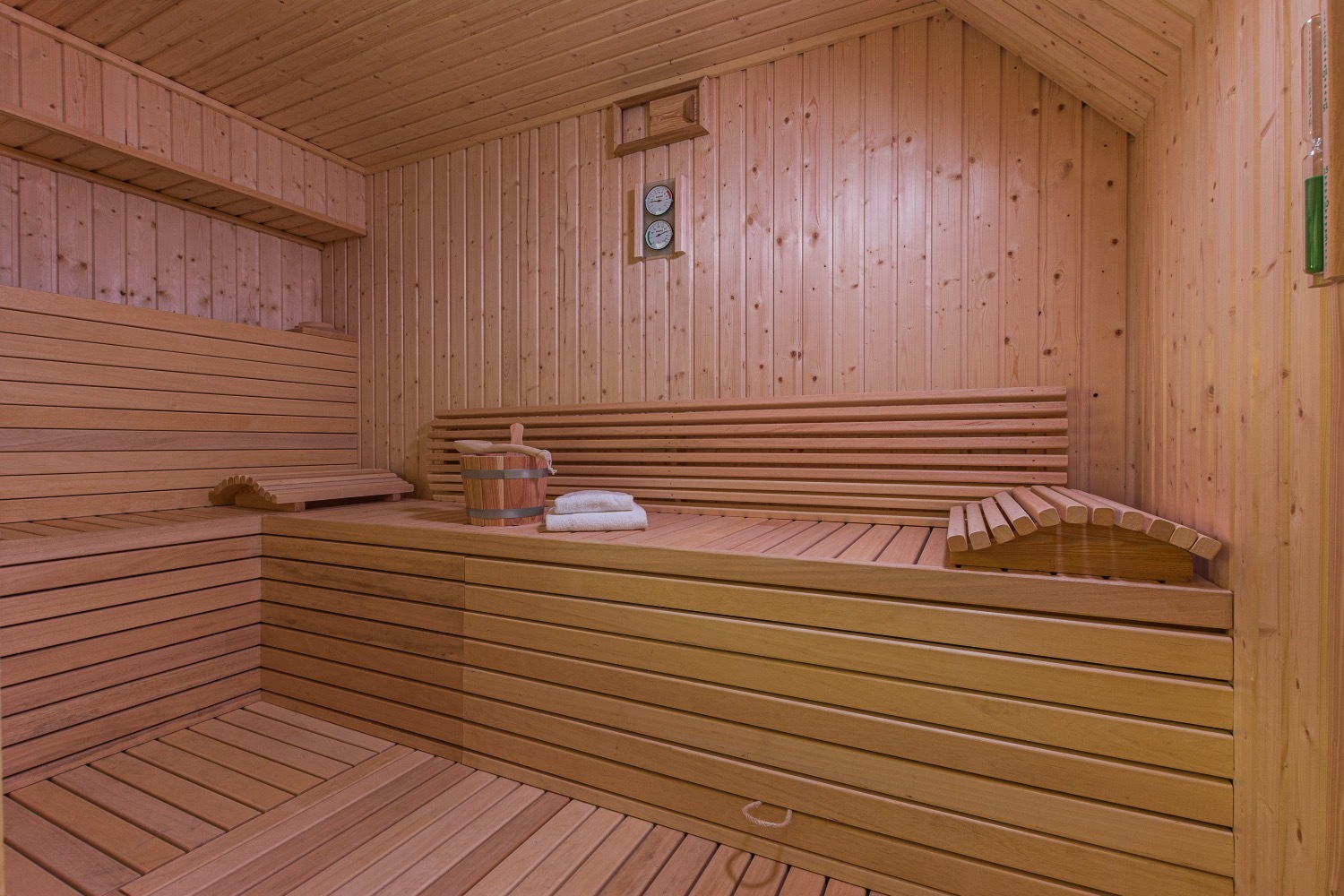 ©Friederike Hegner-2020-Naturundferienpark-Altdorfersee-Haus Eisvogel-122 2.jpg