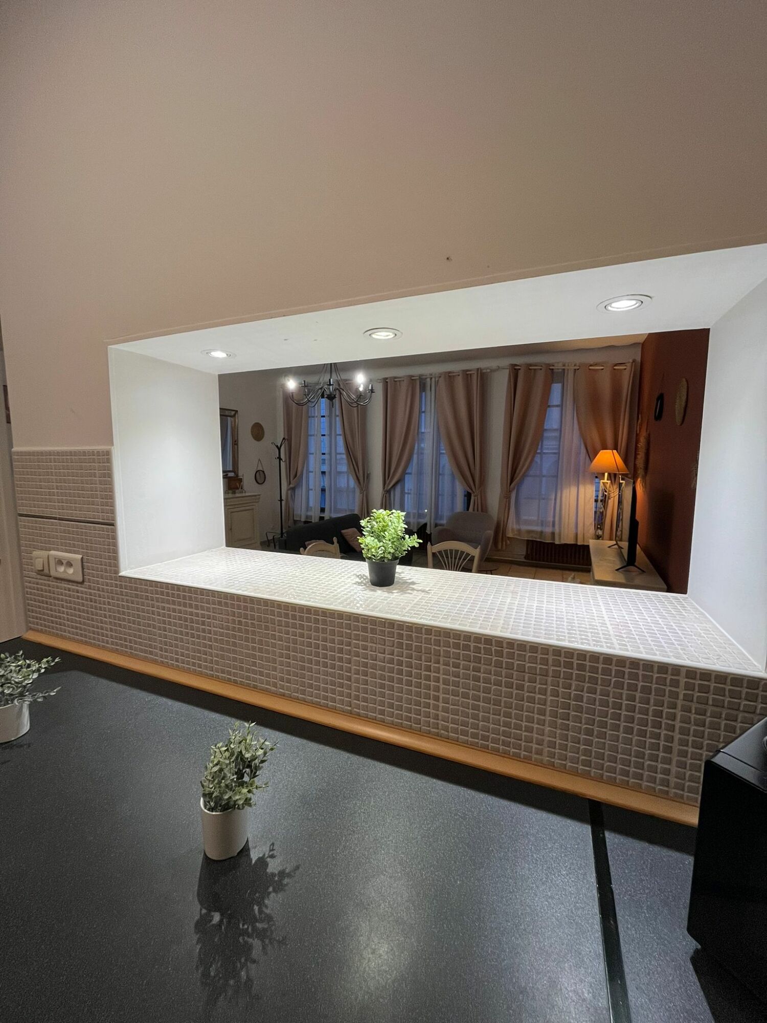 PHOTO-2024-02-17-22-25-57 2.jpg