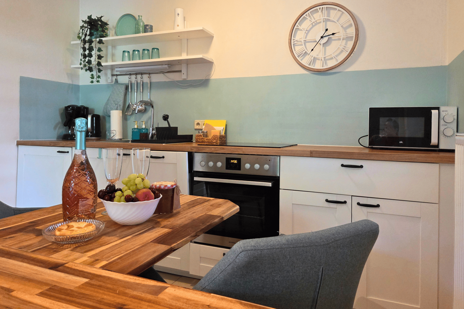 ferienwohnung-küche 4.png