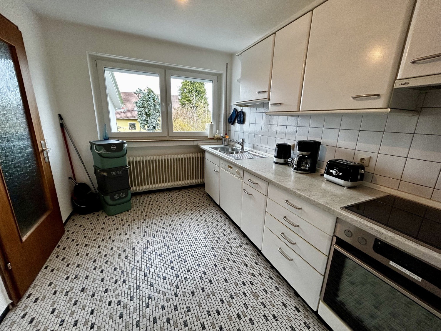 Küche 2.jpeg