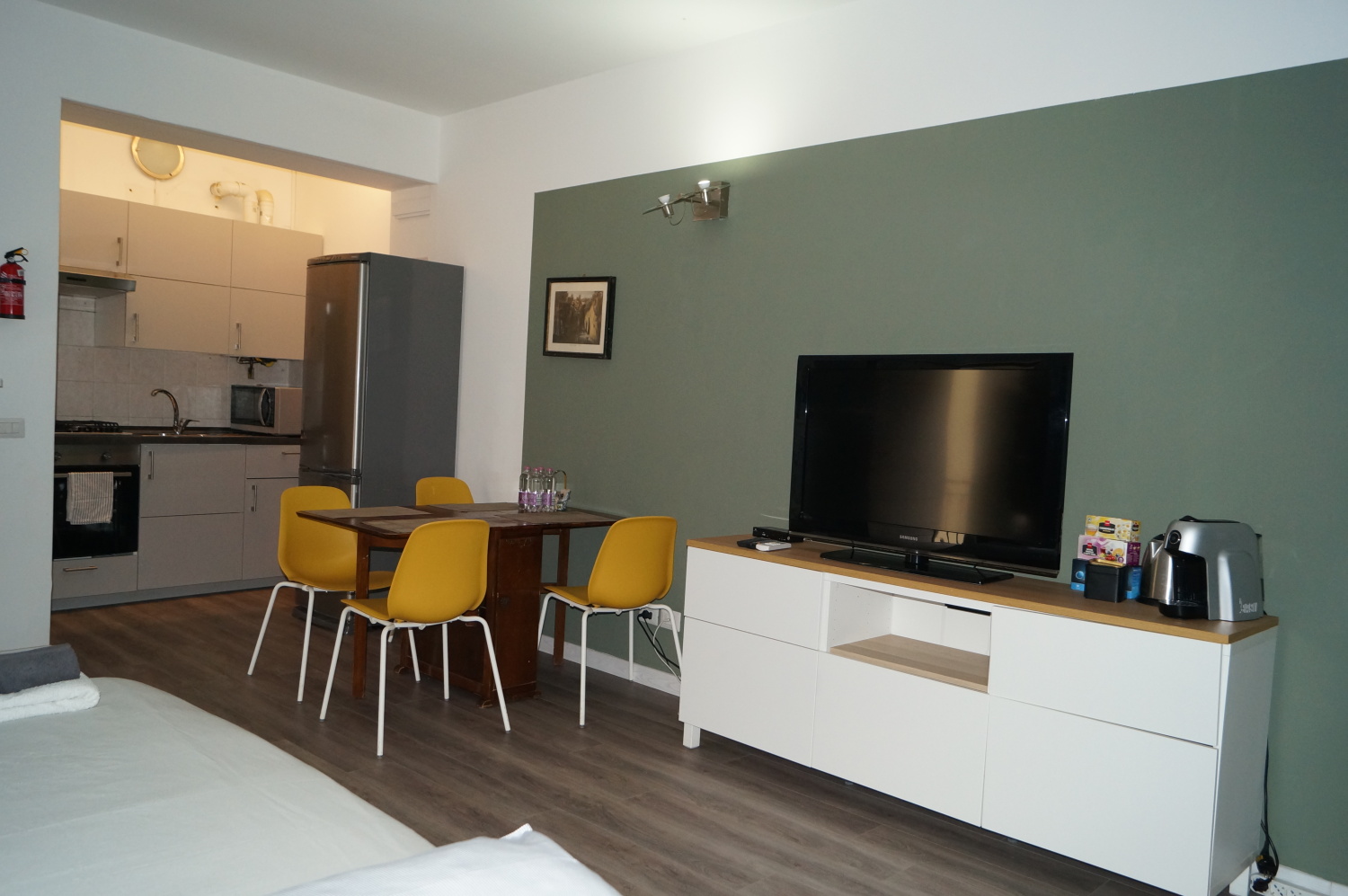 NAVIGLI DARSENA - SOGGIORNO 10.JPG