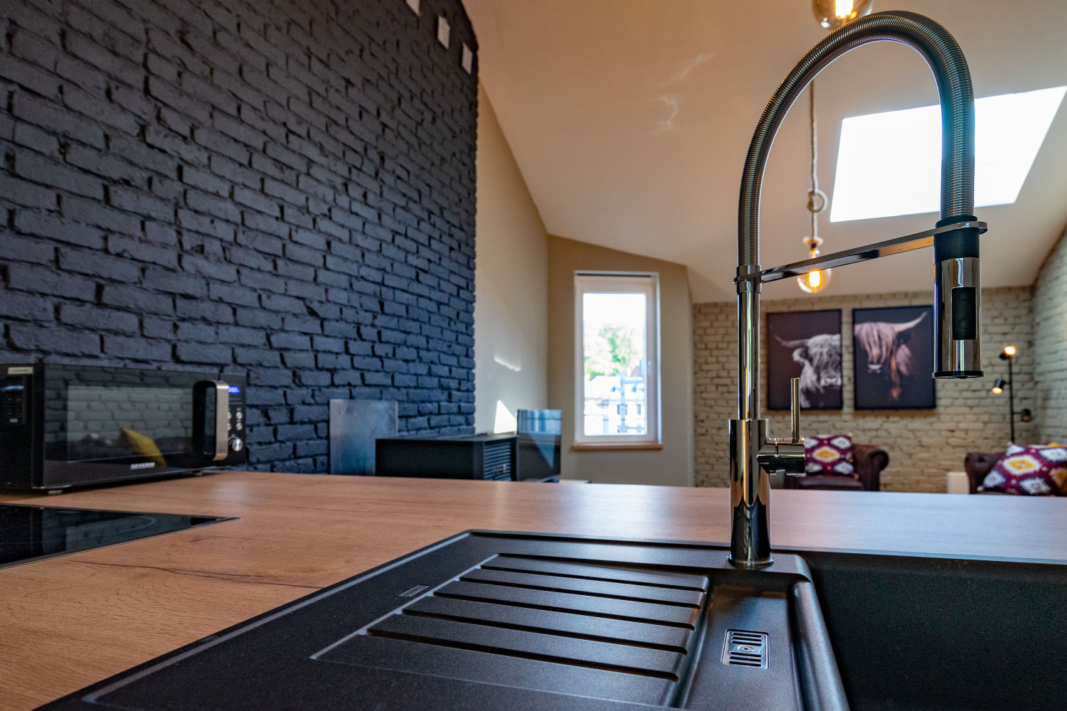 Quai de l'Ourthe Web-05372.jpg