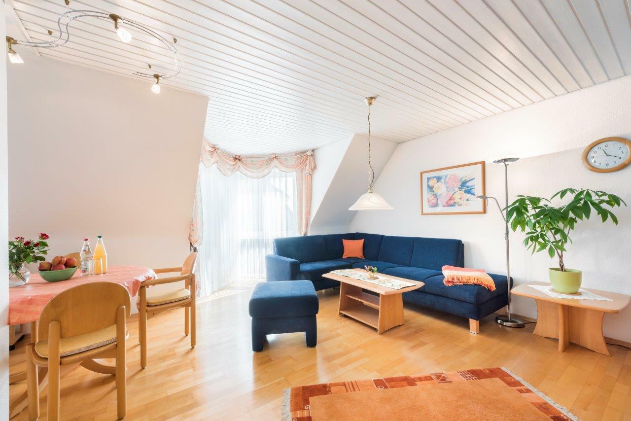 Edmund M+Âhrle Photographie-.jpg