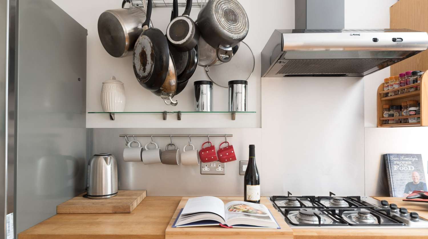 L1 Kitchen utensils.jpg