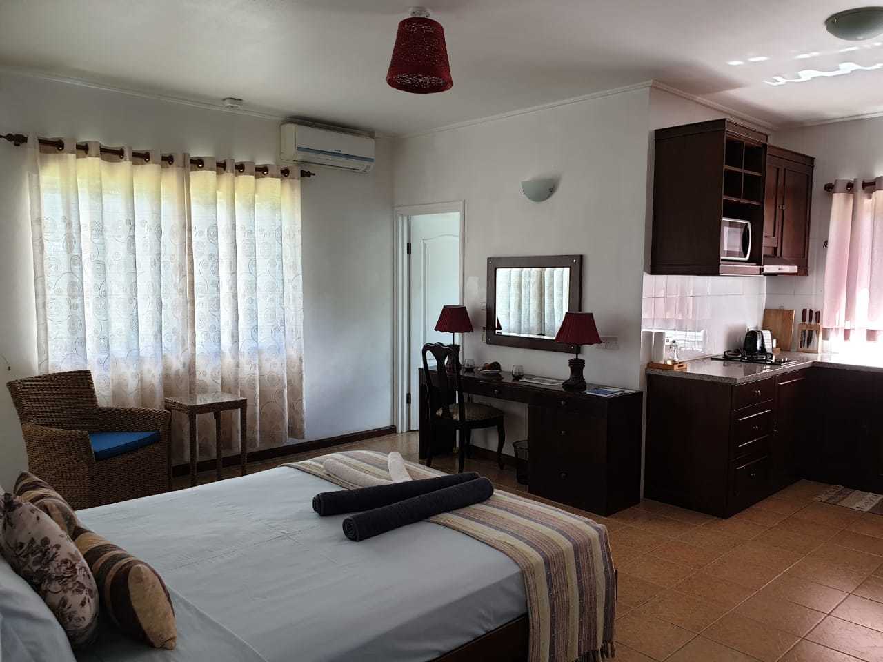 APT 2 - BEDROOM AND KICHEN.jpeg