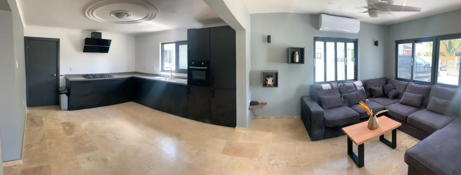 Begane grond keuken en zithoek breed.jpg