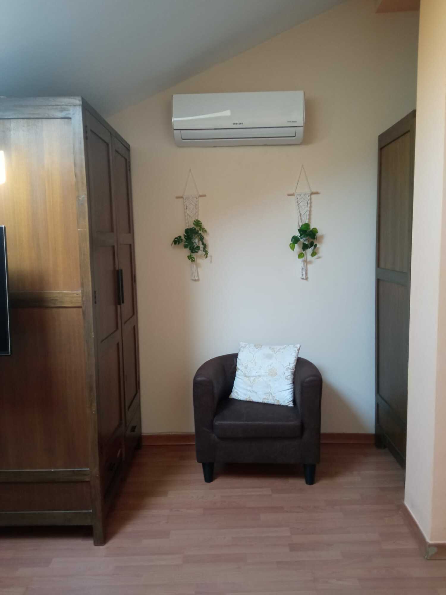 WhatsApp Image 2025-11-12 at 20.18.52.jpeg