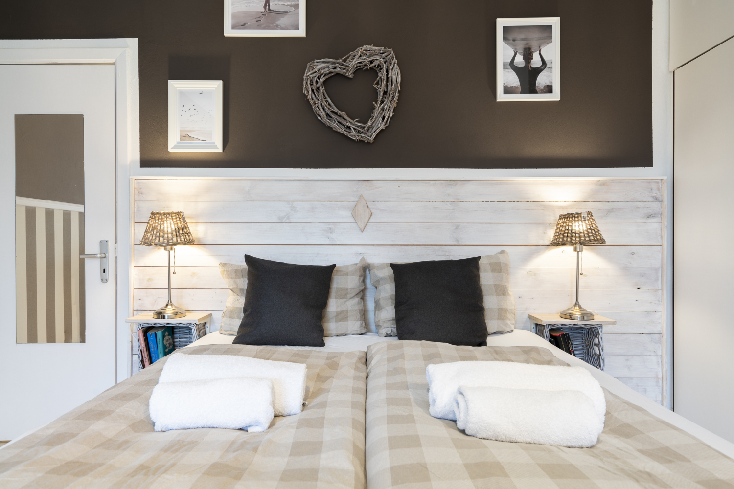 Nautic Mittschiff FotoFinjaPetersen 12 23 42.jpg