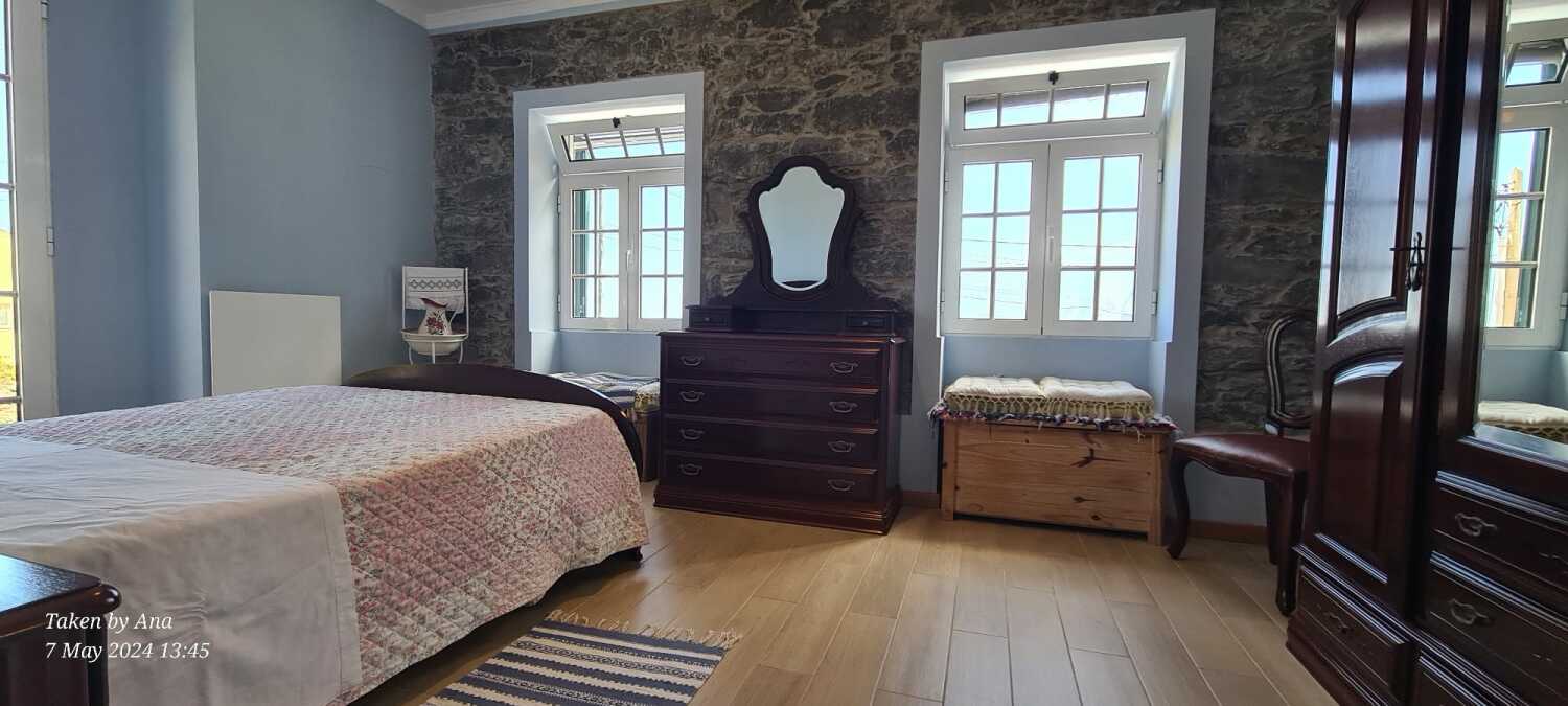 Main Bedroom Photo 1.jpeg