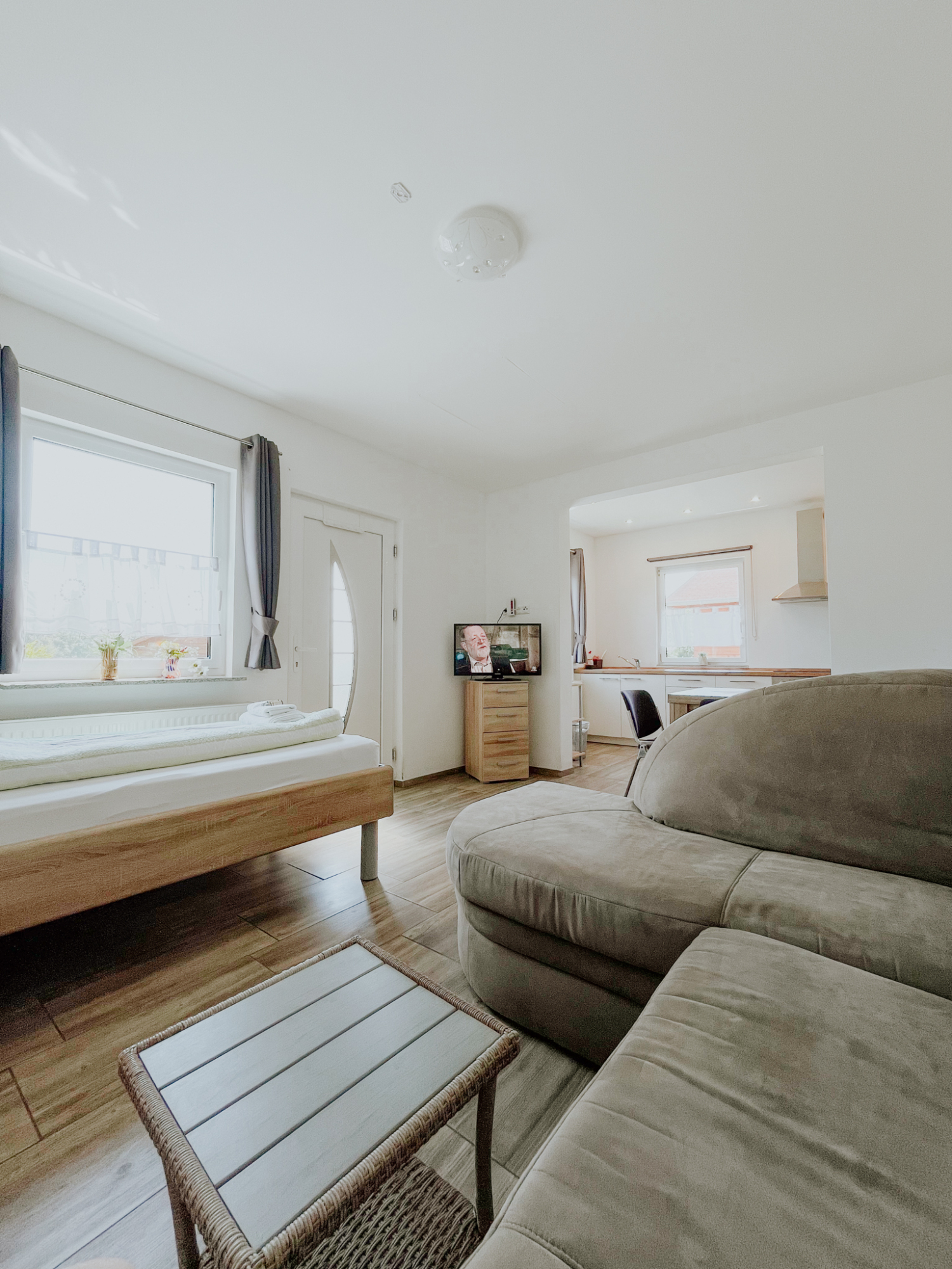 Wohnzimmer weitwinkel Haus 9.jpg