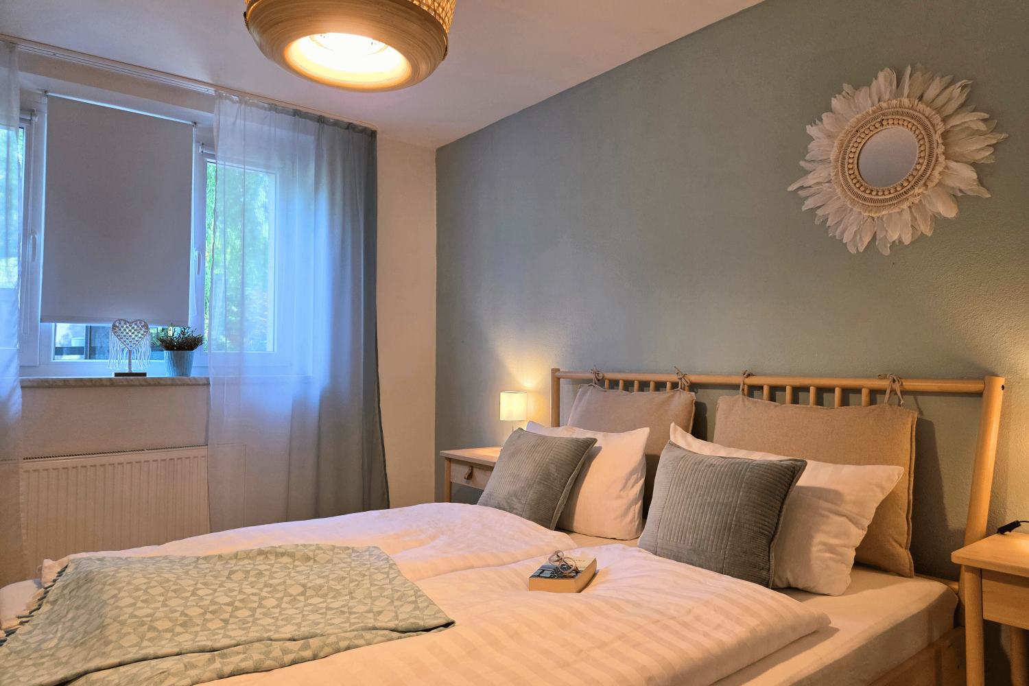 ferienwohnung-schlafraum 8.png