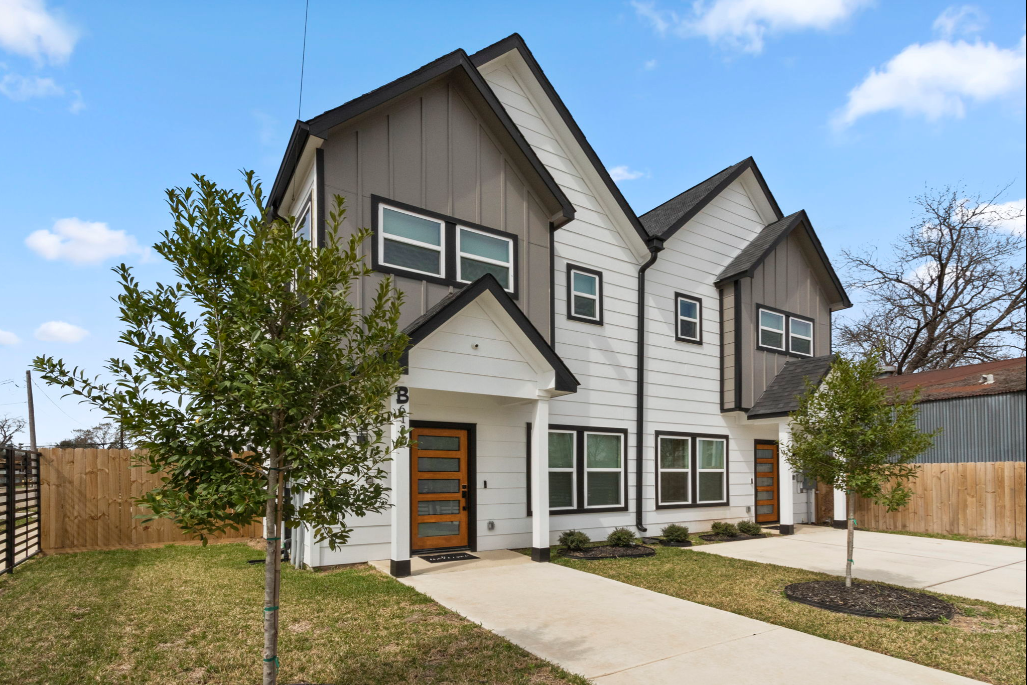 Video Screen1728637673298.png