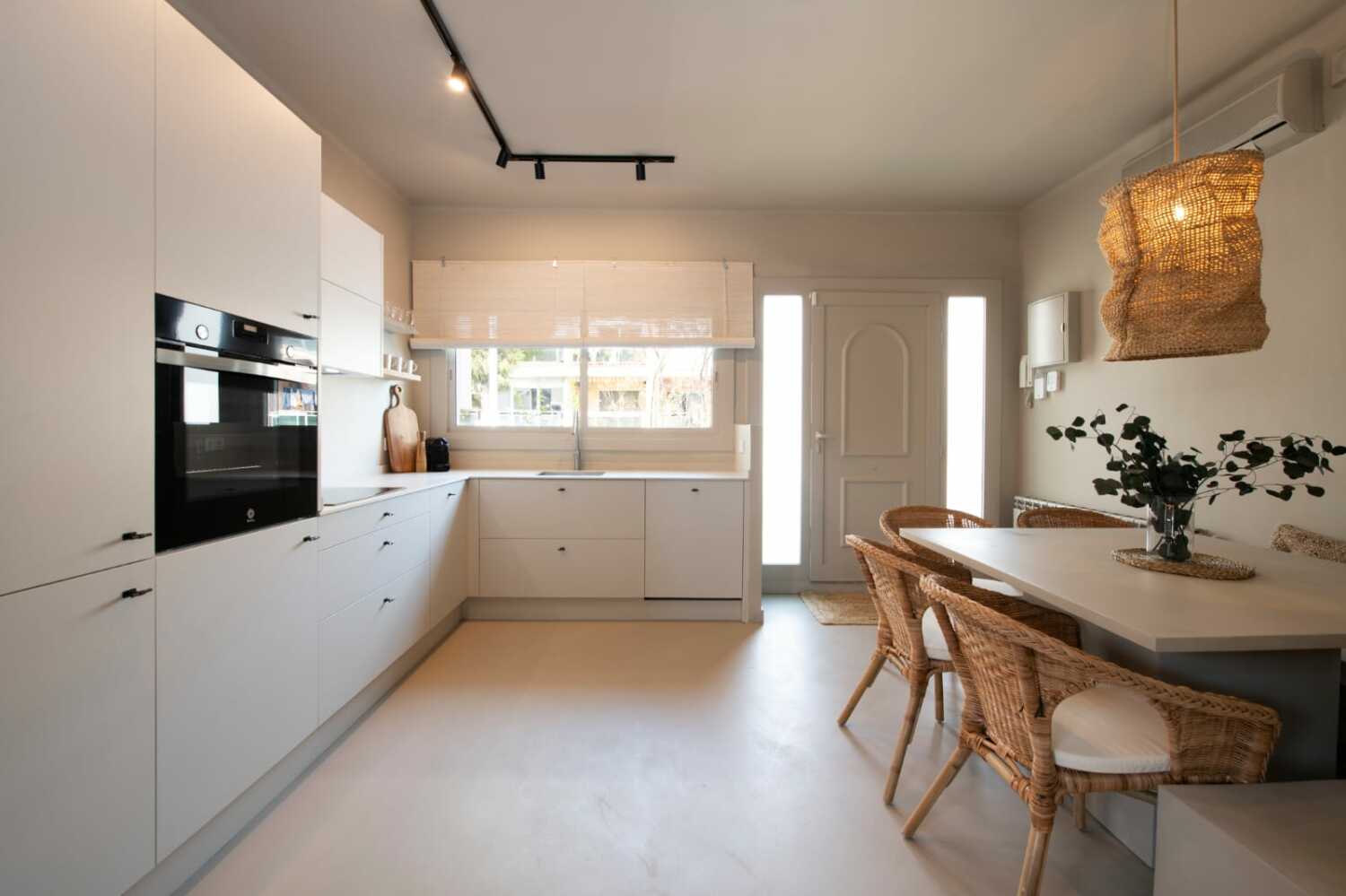 WhatsApp Image 2024-12-26 at 16.18.21 (4).jpeg