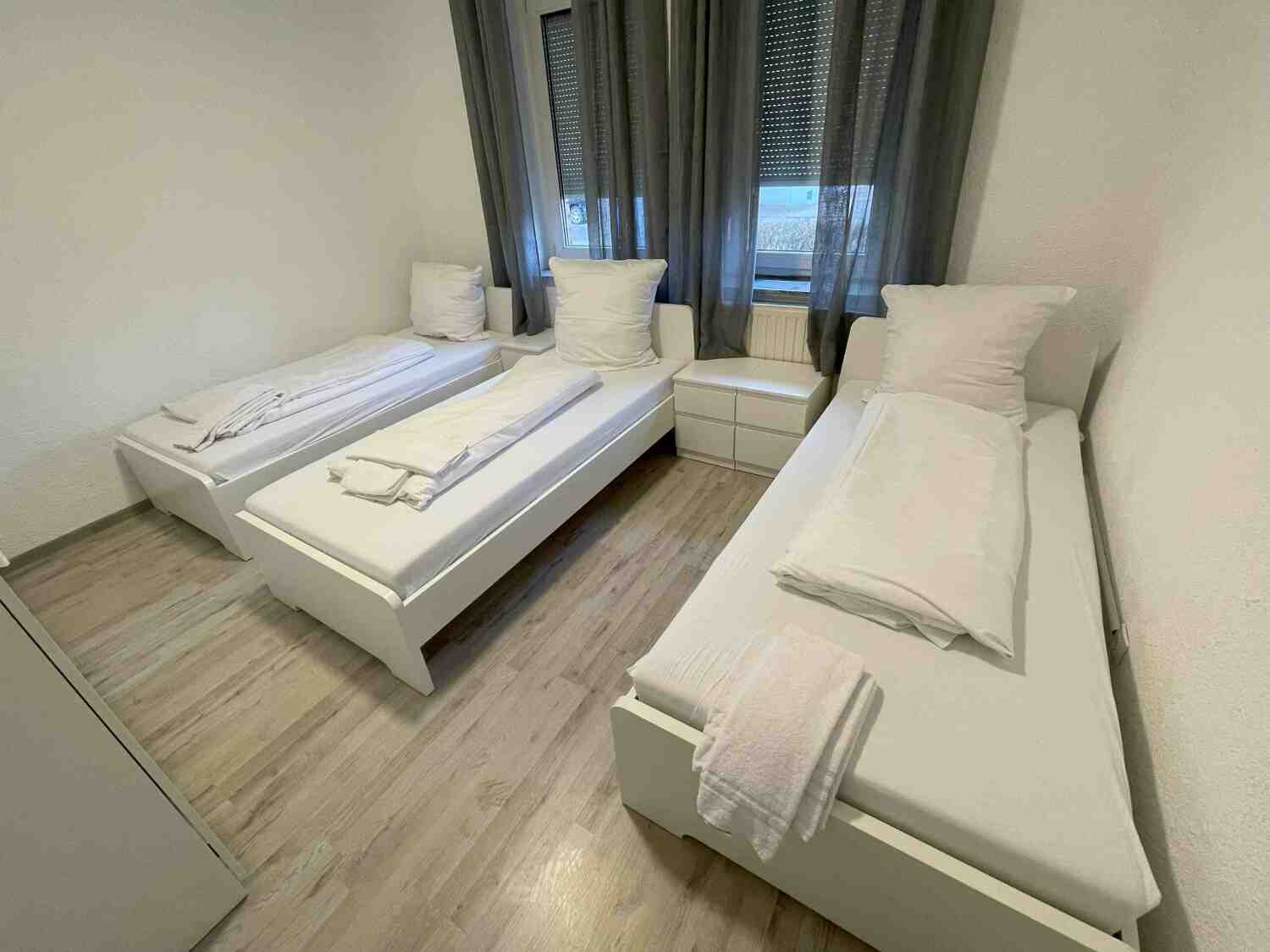 SAD401_(EG) Regensburger Straße 13, 92421 Schwandorf (5).jpg