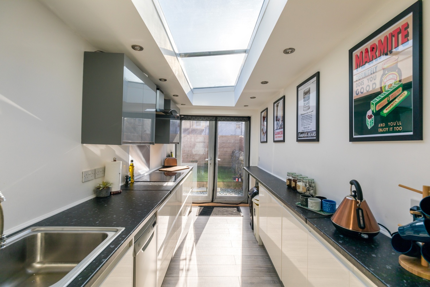 147 Treharris St 019.jpg