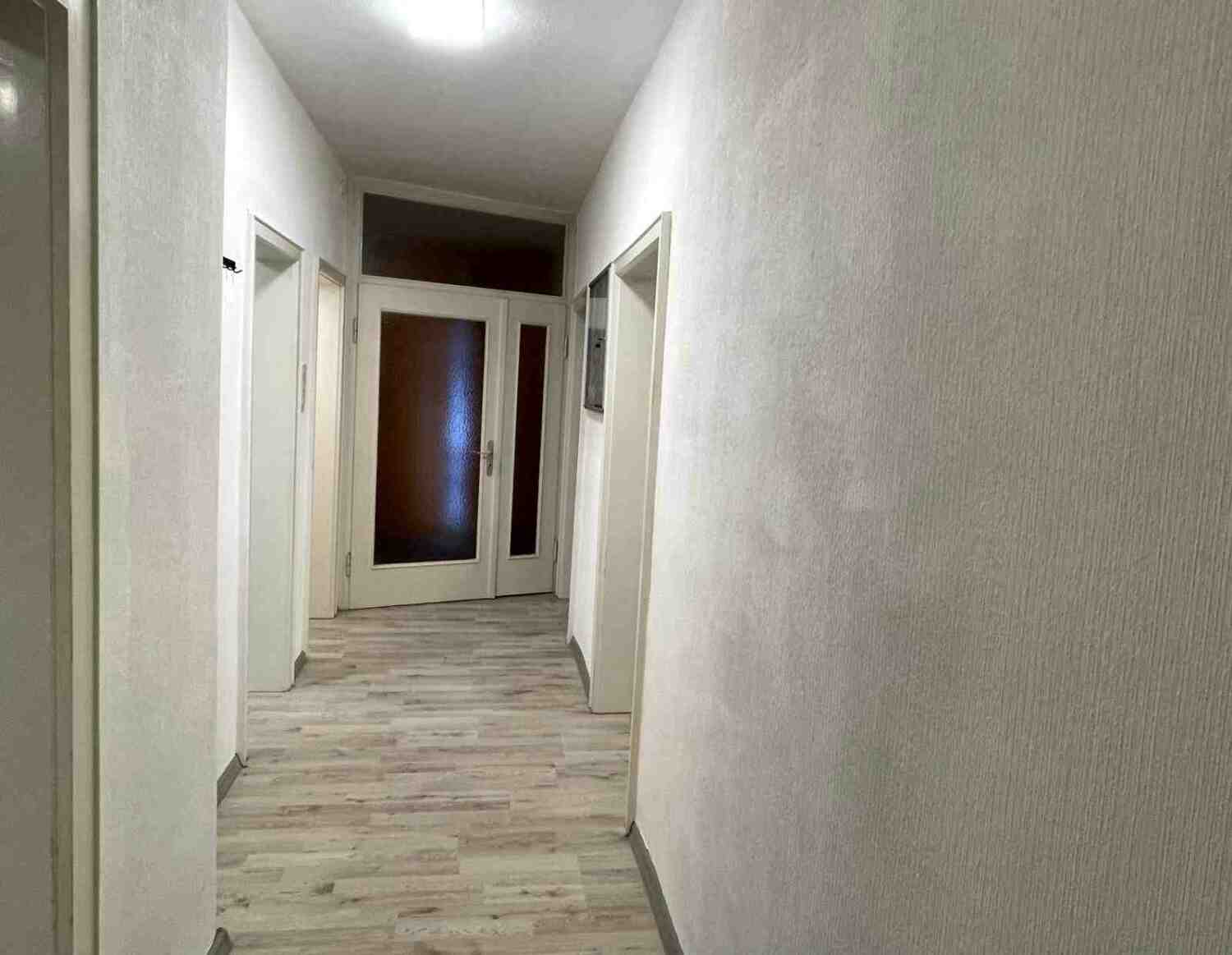 SAD902_ (OG) Friedrich-Wilhelm-Weber-Straße 30, 92421 Schwandorf (9).jpg