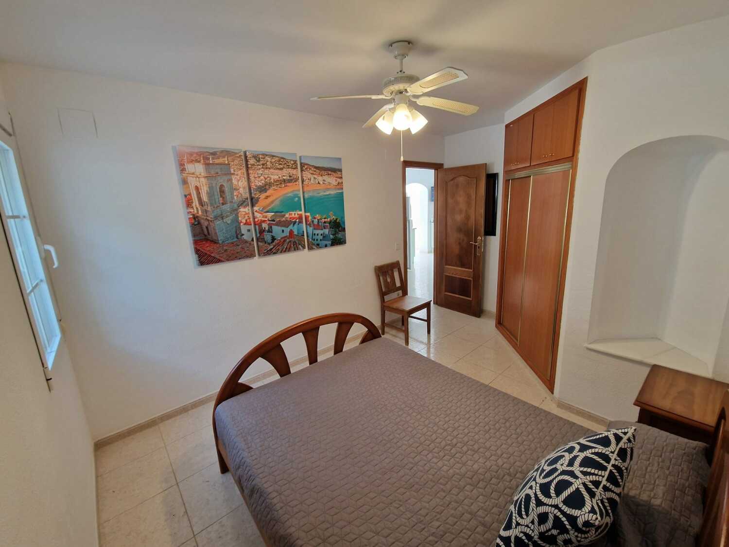 Downstairs double bedroom 1.jpg