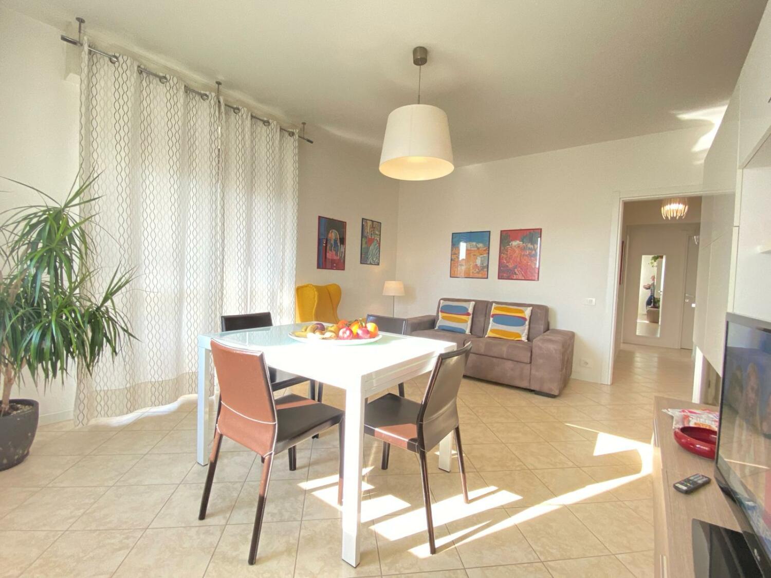 Salotto Matilde 1.jpg