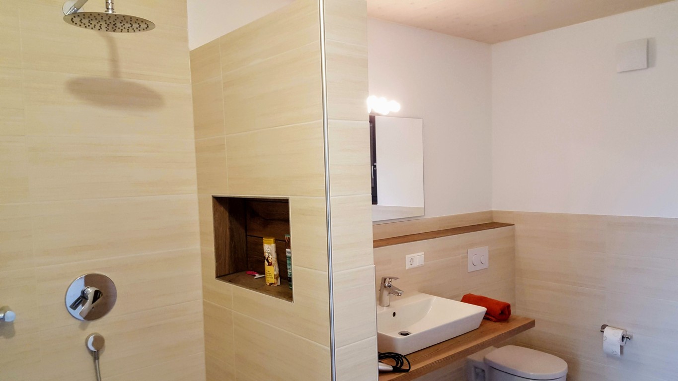 nr.1 bad (FILEminimizer).jpg