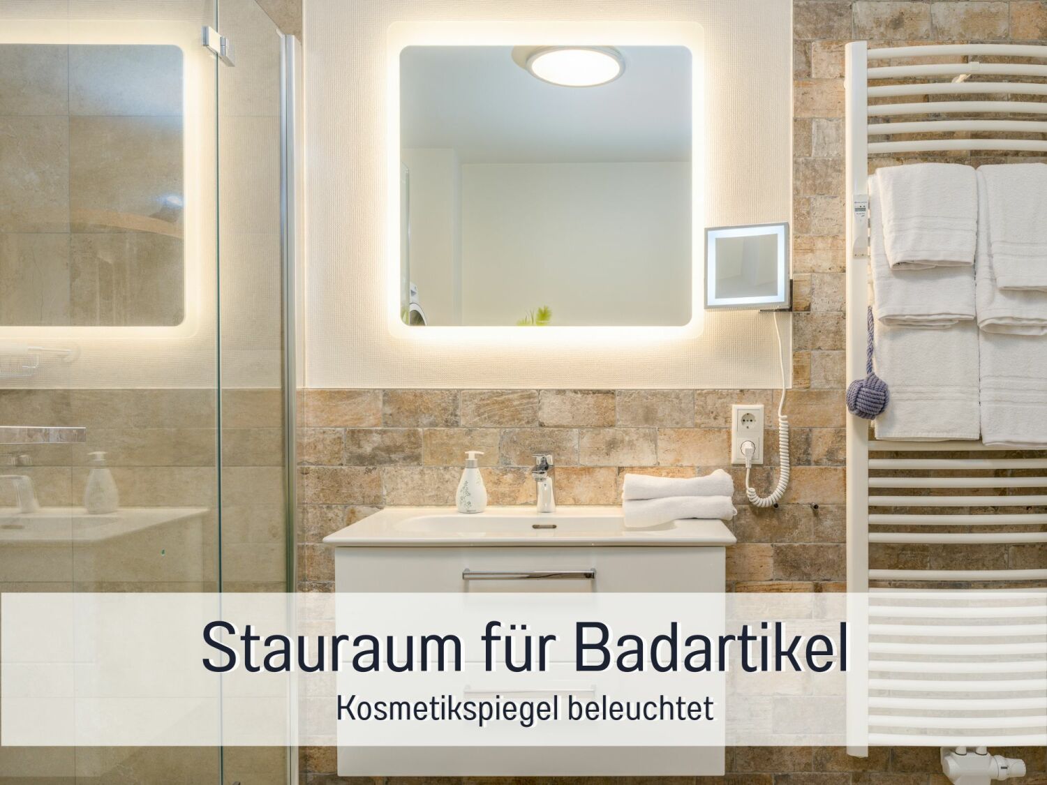 Fewo Westerland_Techt bi Strön_Stauraum im Bad.jpg