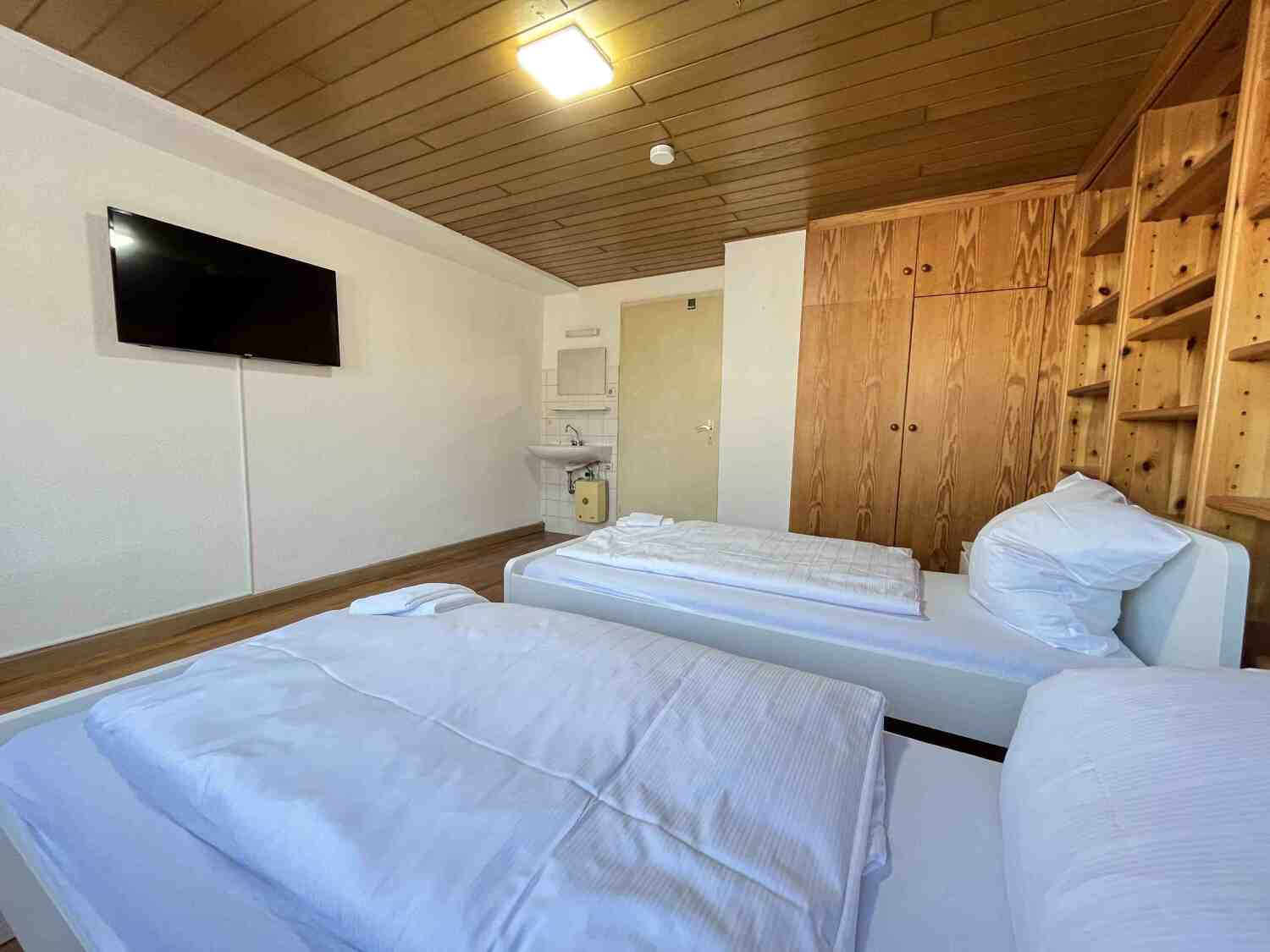 SAD222_(DG) Augustinstraße 10, 92421 Schwandorf (12).jpg