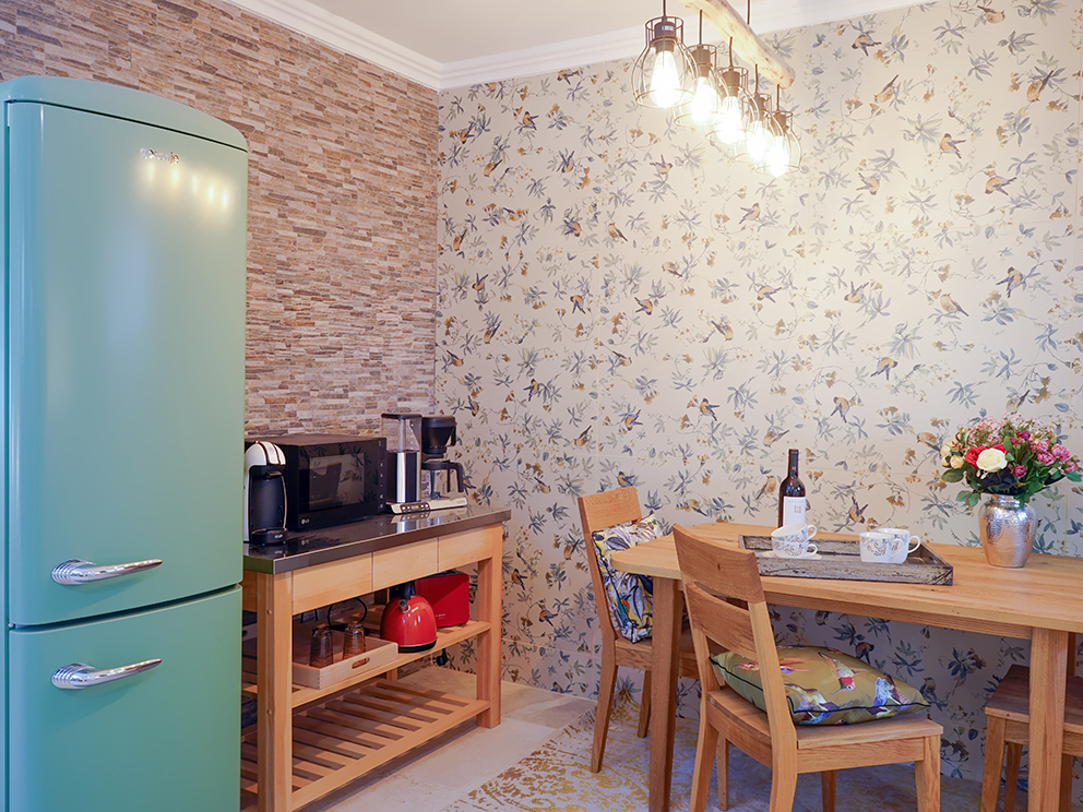 Essecke m Kuehlschrank.jpg