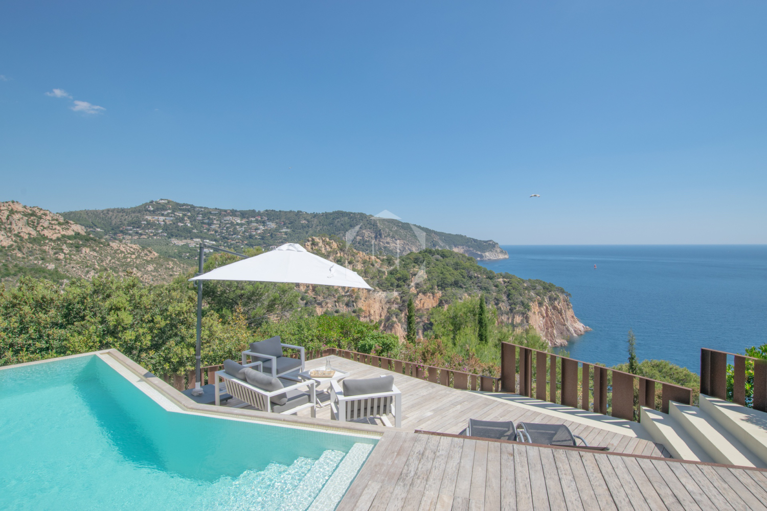 Villa Crystal, Luxury rental home in Aiguablava, Begur, Costa Brava (51).jpg