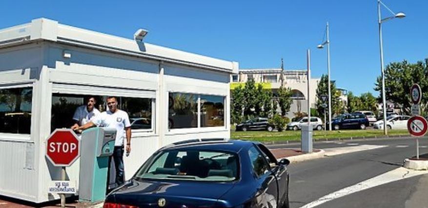 a LUVITERE Cap Agde naturist village entrance.JPG