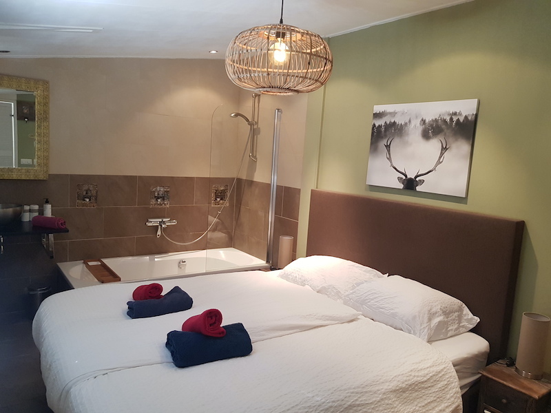 klein slaap en badkamer.jpg