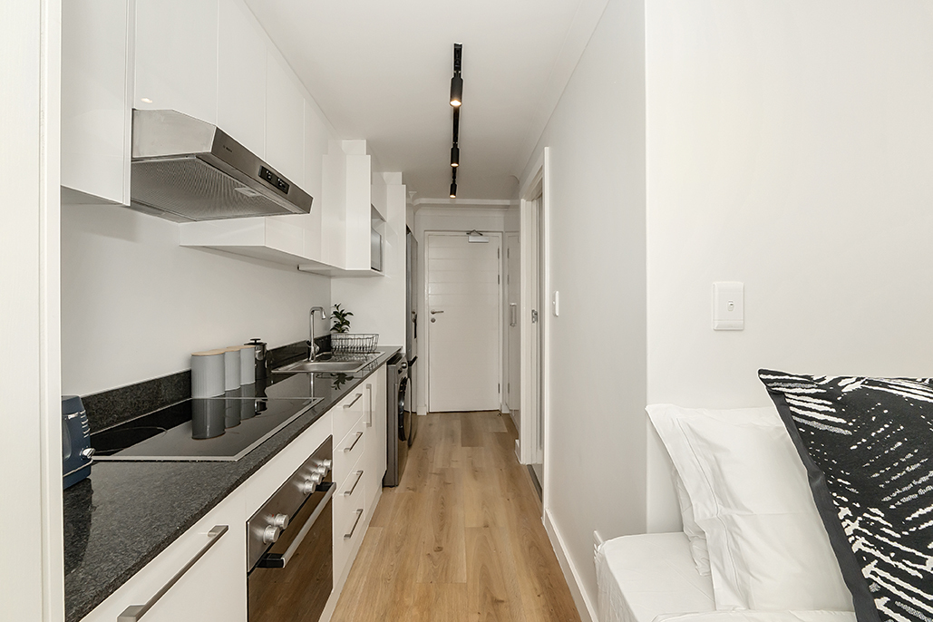 Unit 721 Newlands Peak, Newlands (8).jpg