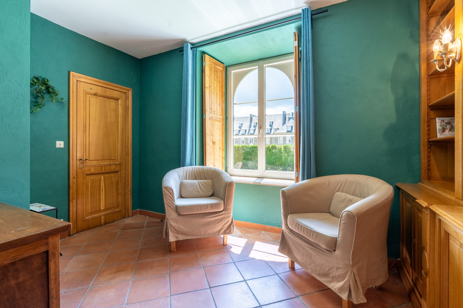 Fouine Cottage--9.jpg