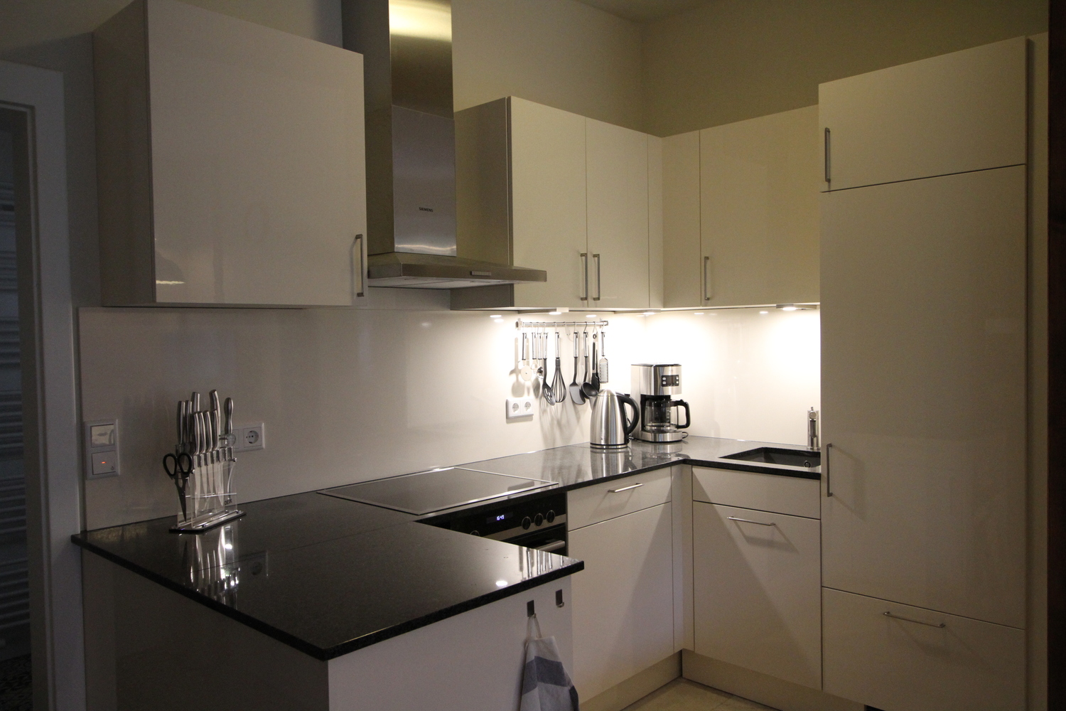 FB Syrenengrund 03 Küche.jpg