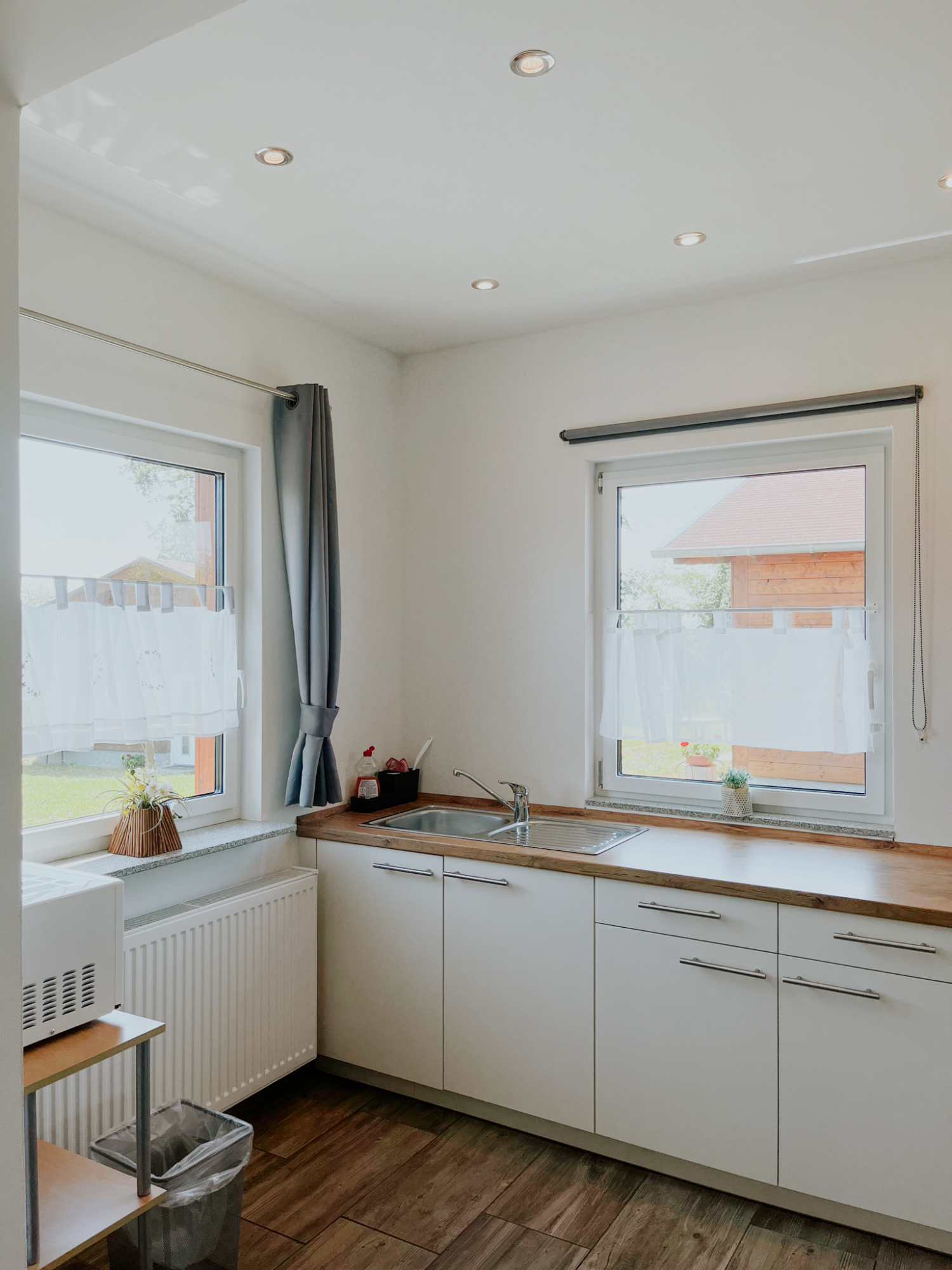 Küche links Haus 9.jpg