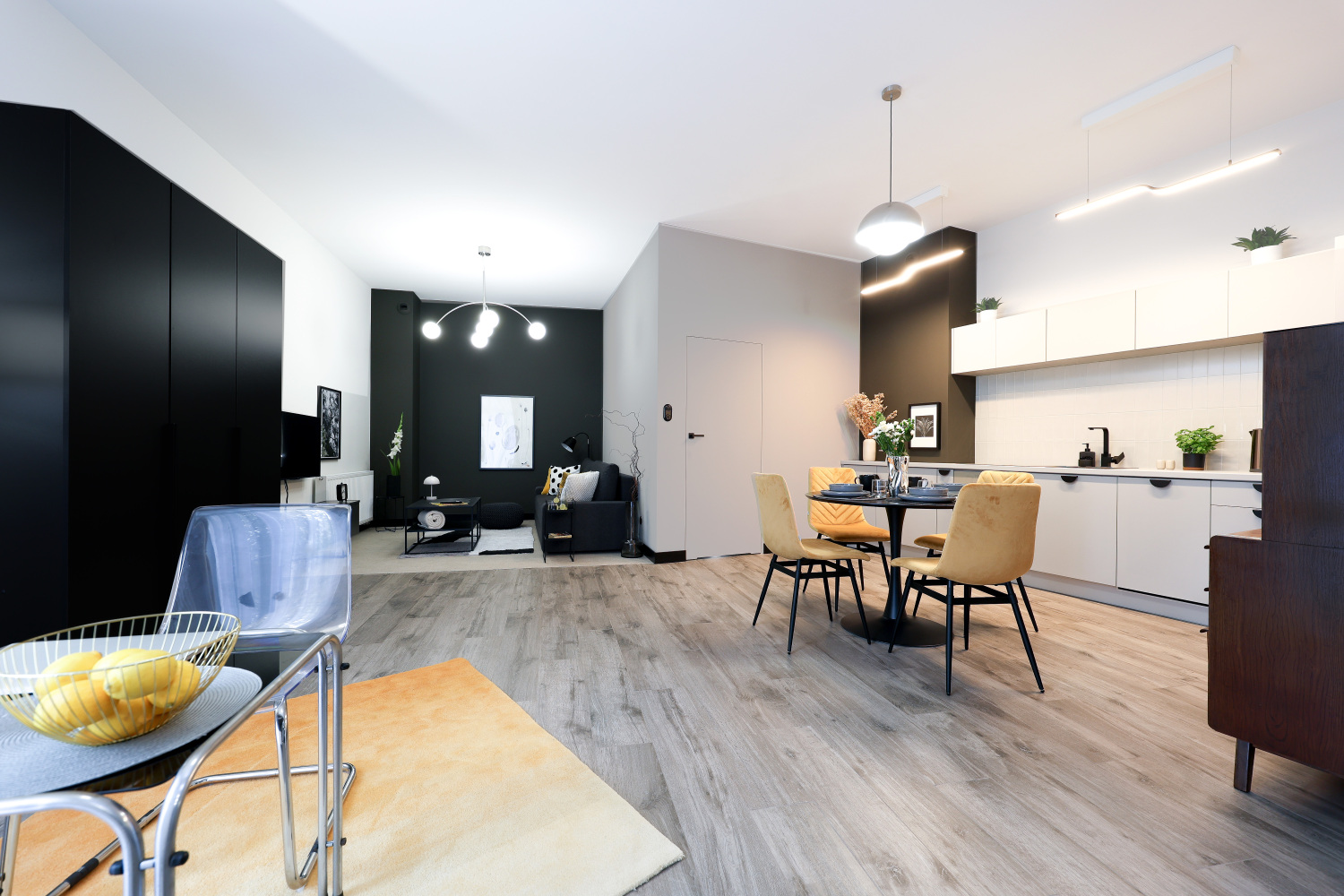 widok na cały salon.jpg