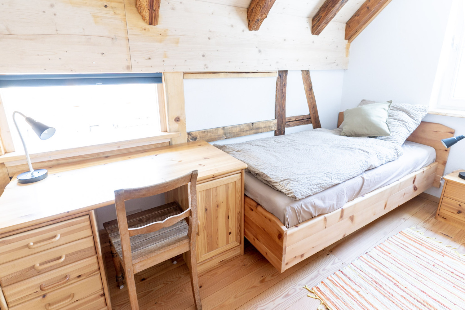 Gästehaus Großhöchberg_Liesel`s Liegewiese_Schlafzimmer links 3.jpg