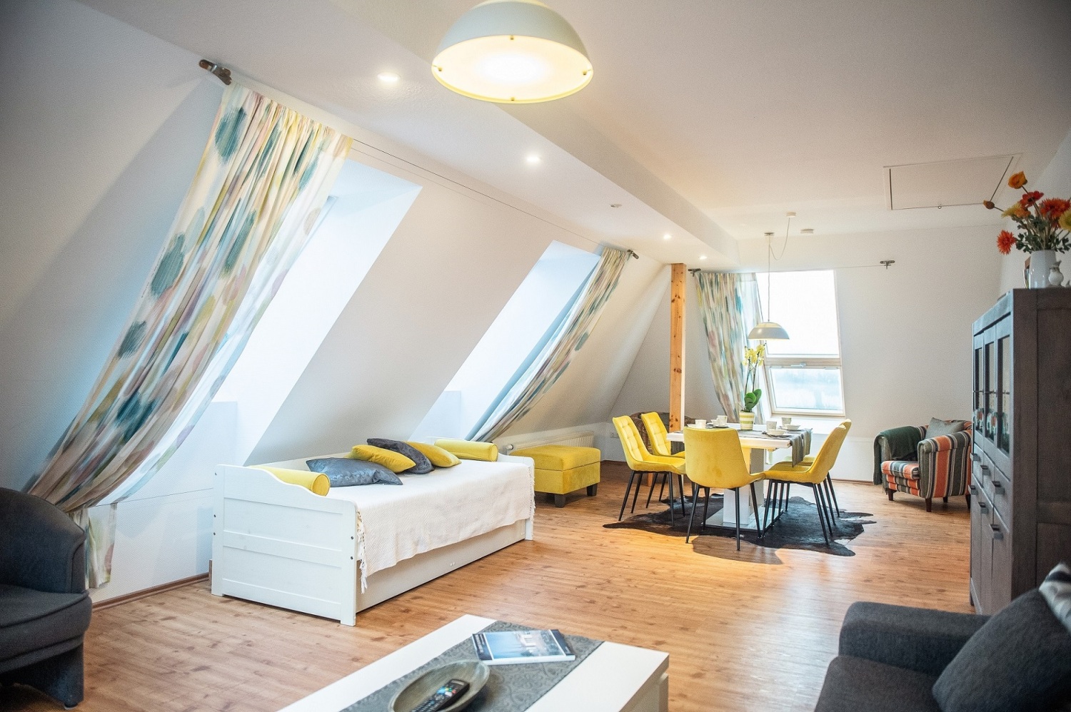 Wohnzimmer 20221111-040 - Kopie.jpg