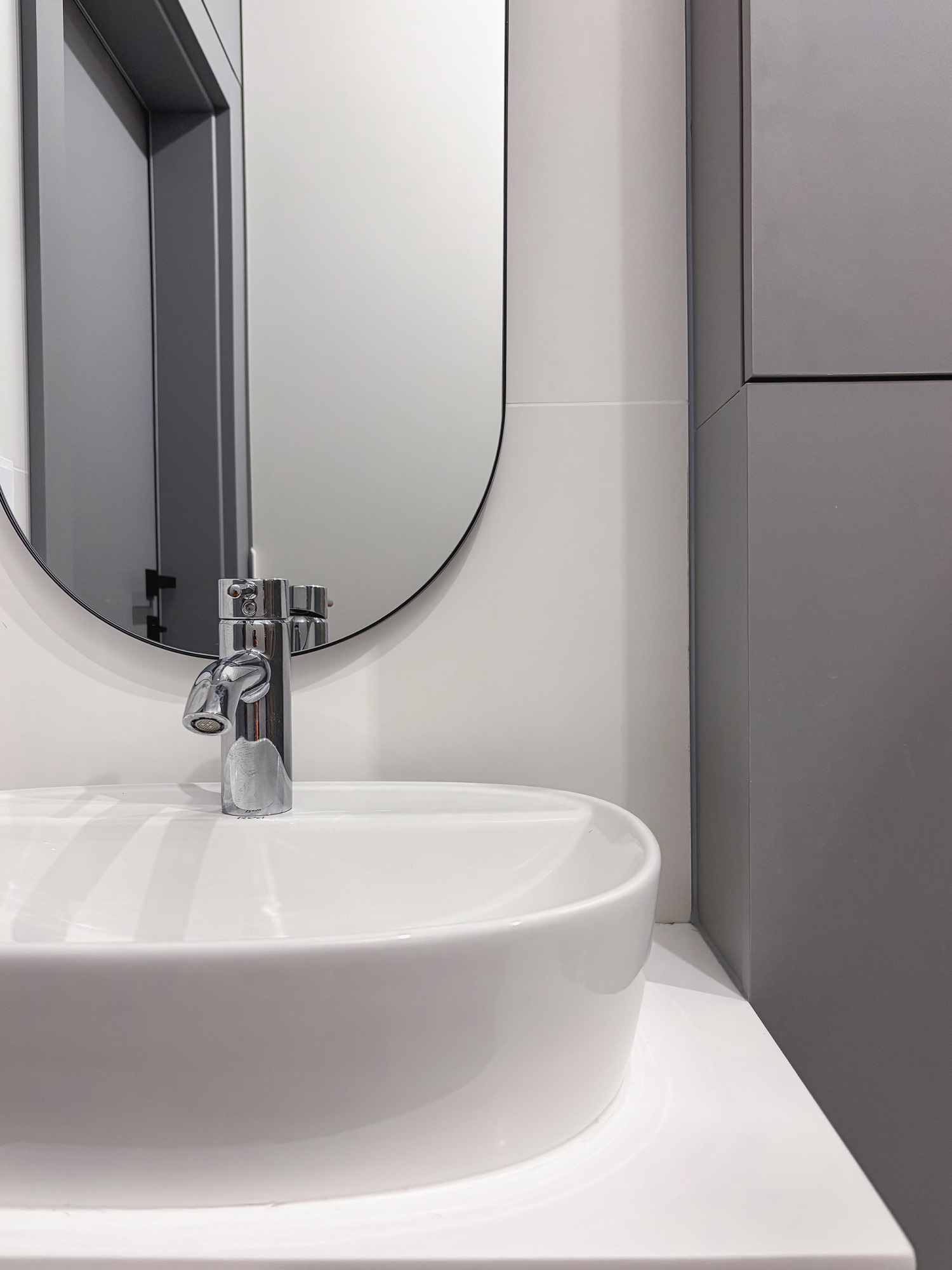 detal łazienka mieszkanie w centrum  Łodzi.jpg