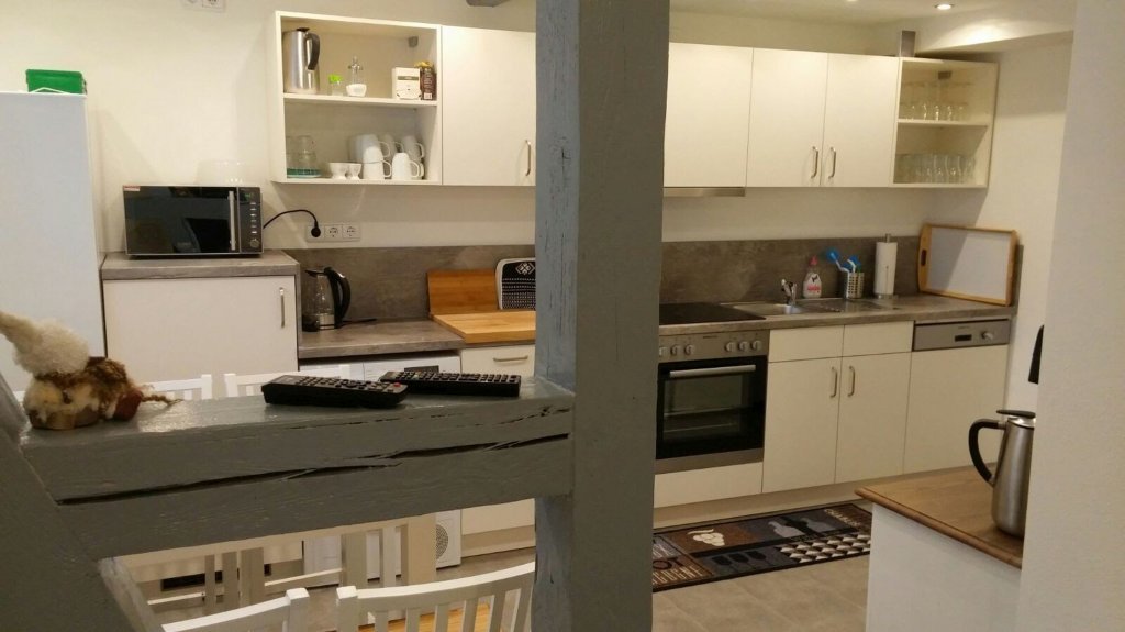 durchgang küche.jpg