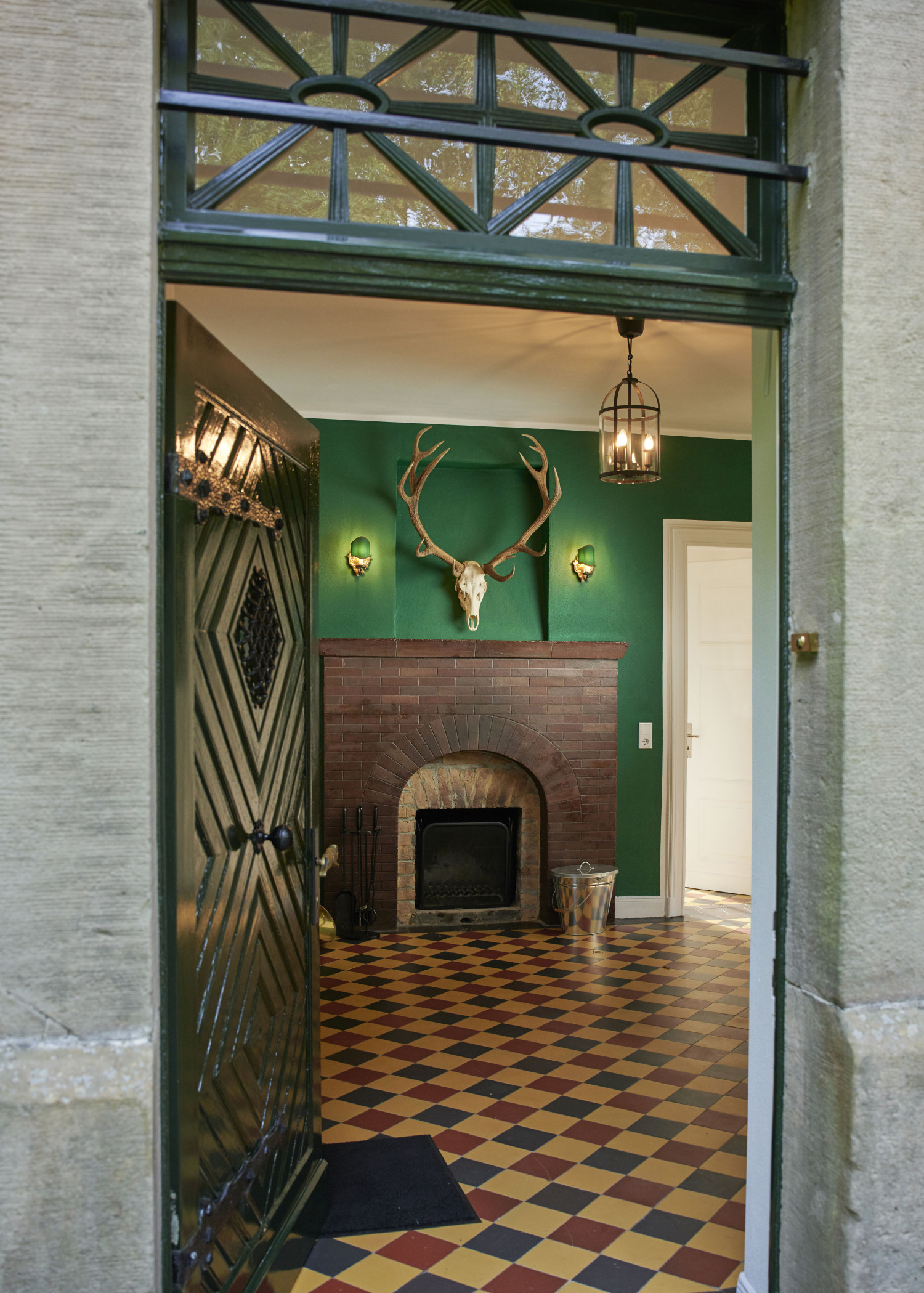 Melschede_Außen+Eingang_02 Kopie.jpg