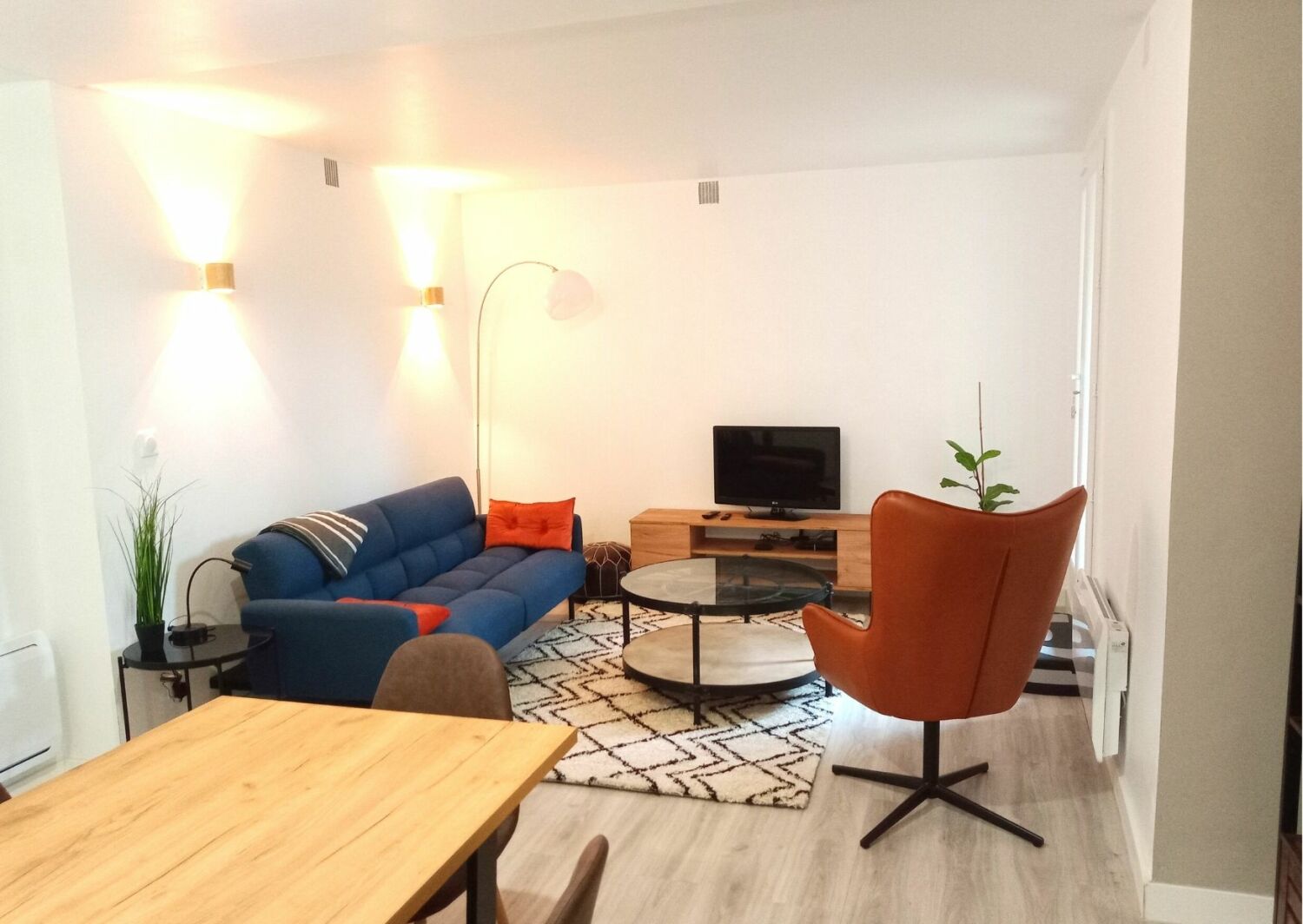 cozy living room.jpg