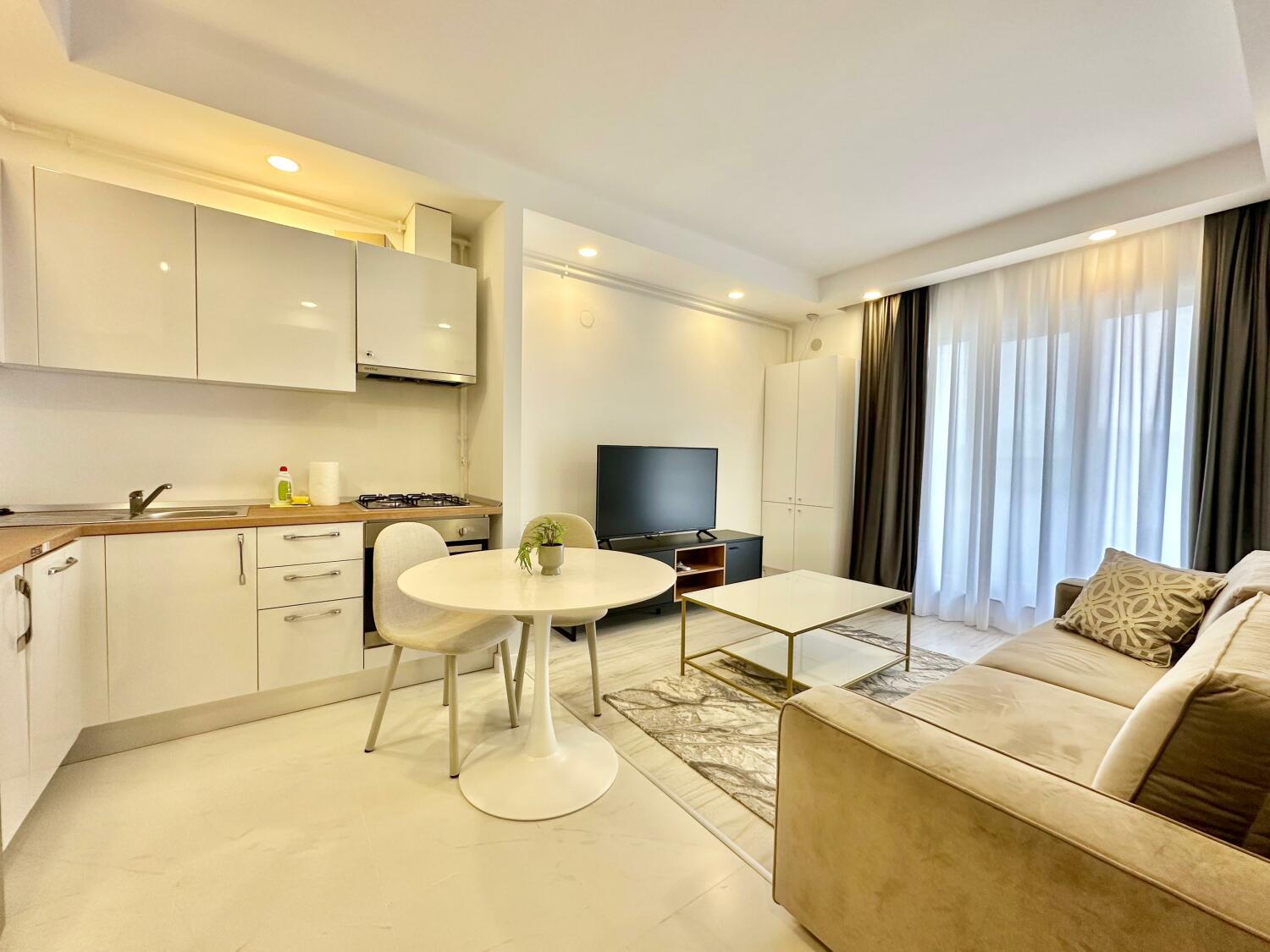 WhatsApp Image 2025-10-15 at 11.59.35-2.jpeg