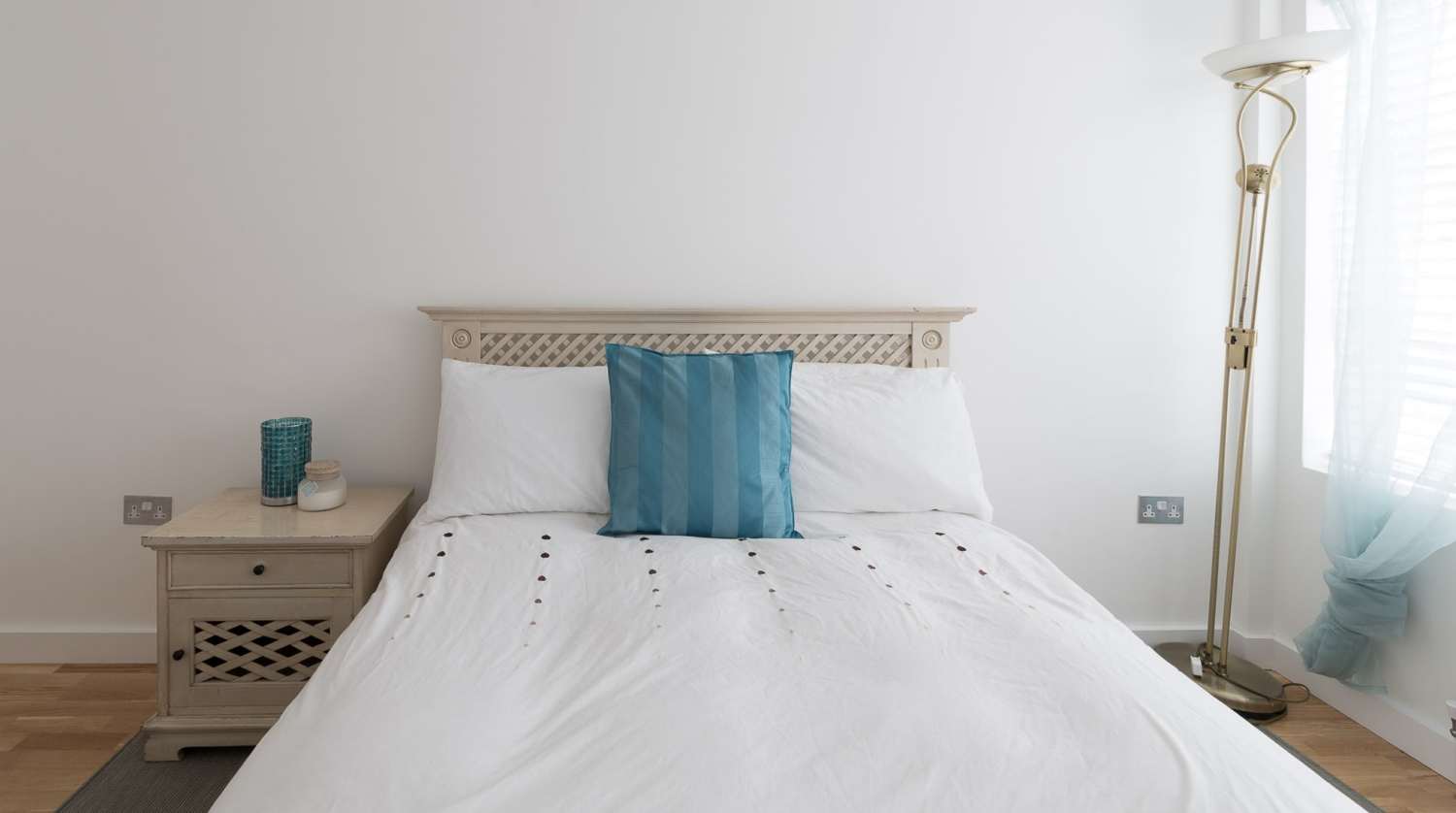 Groundfloor bedroom.jpg