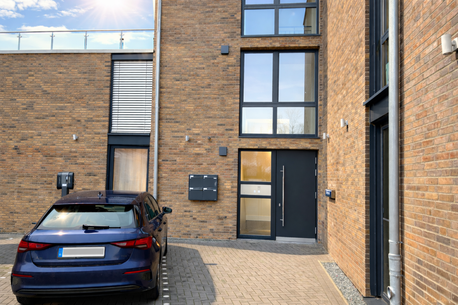 Beide Hauseingang.png