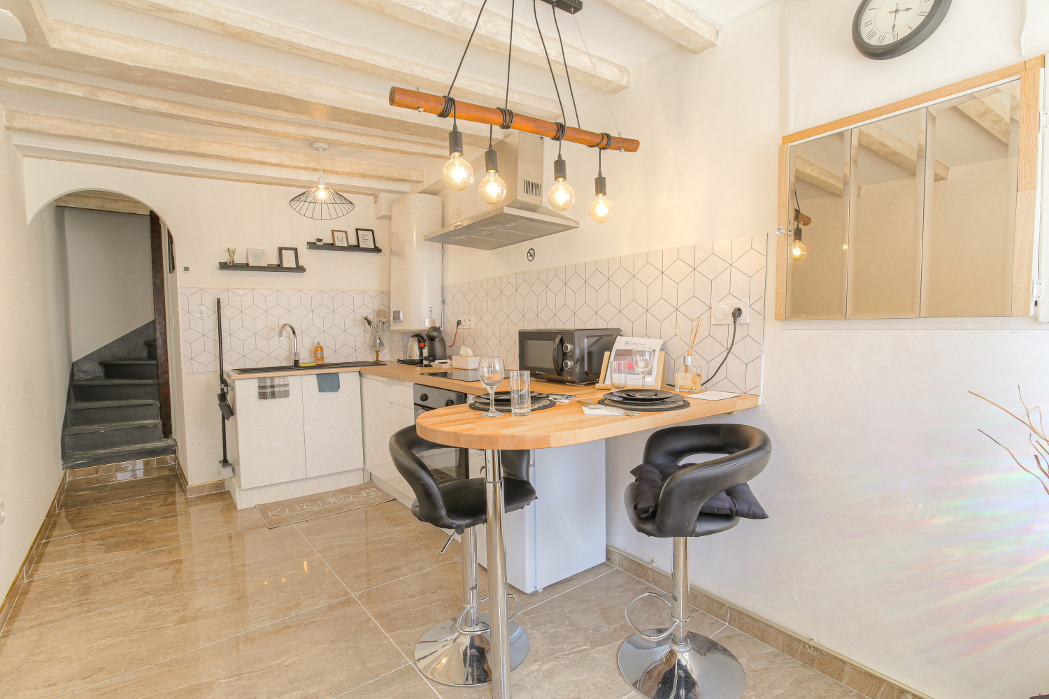 001 - La suite neuvilloise - 01 septembre 2023.jpg