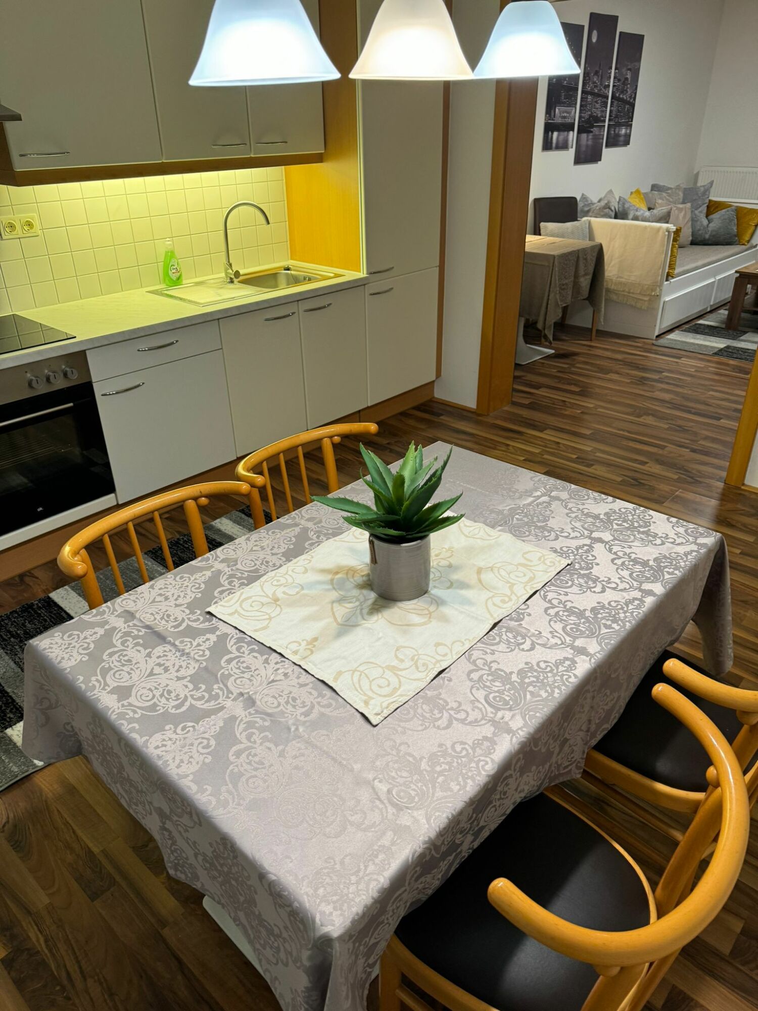 WhatsApp Image 2024-02-16 at 18.06.25 (1).jpeg