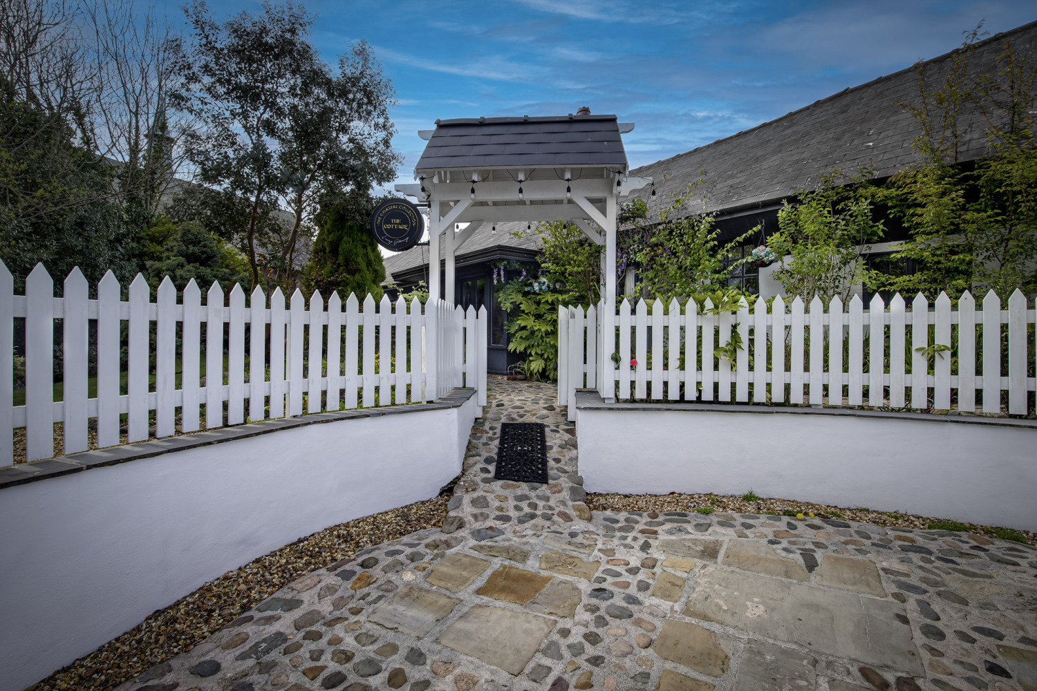 pool (10 of 11) (1).jpg