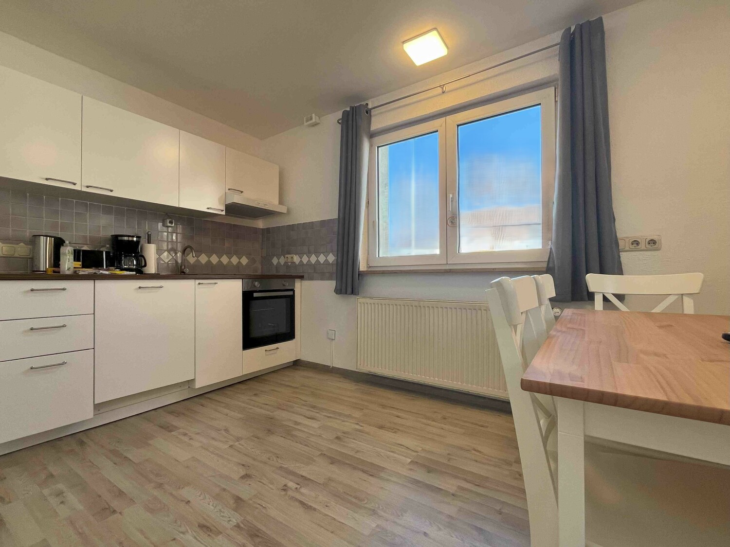 SAD303_(OG links) Rölsstraße 13, 92421 Schwandorf (1).jpg