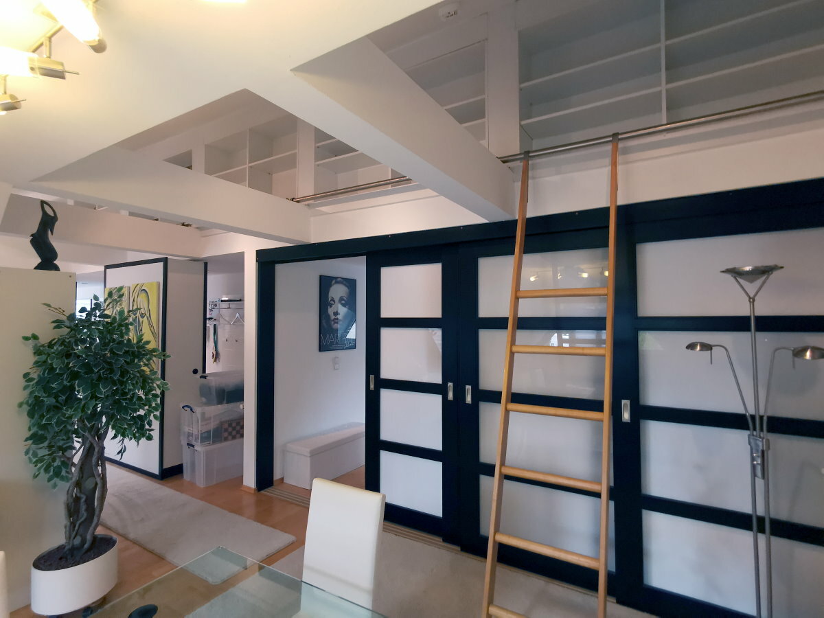 Blick Esszimmer zum Flur.jpg