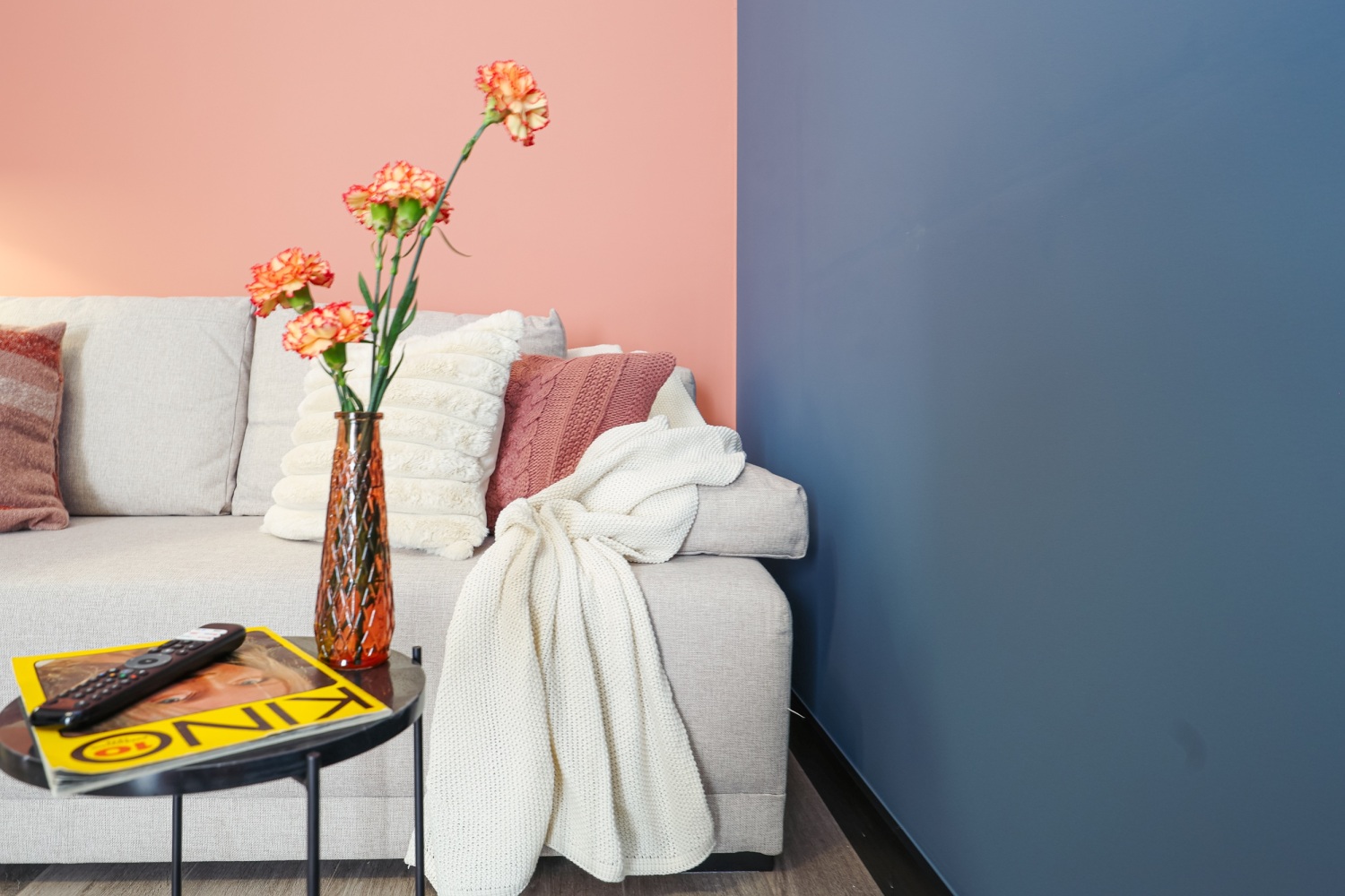 detal sofa  airbnb twójgospodarz booking.jpg