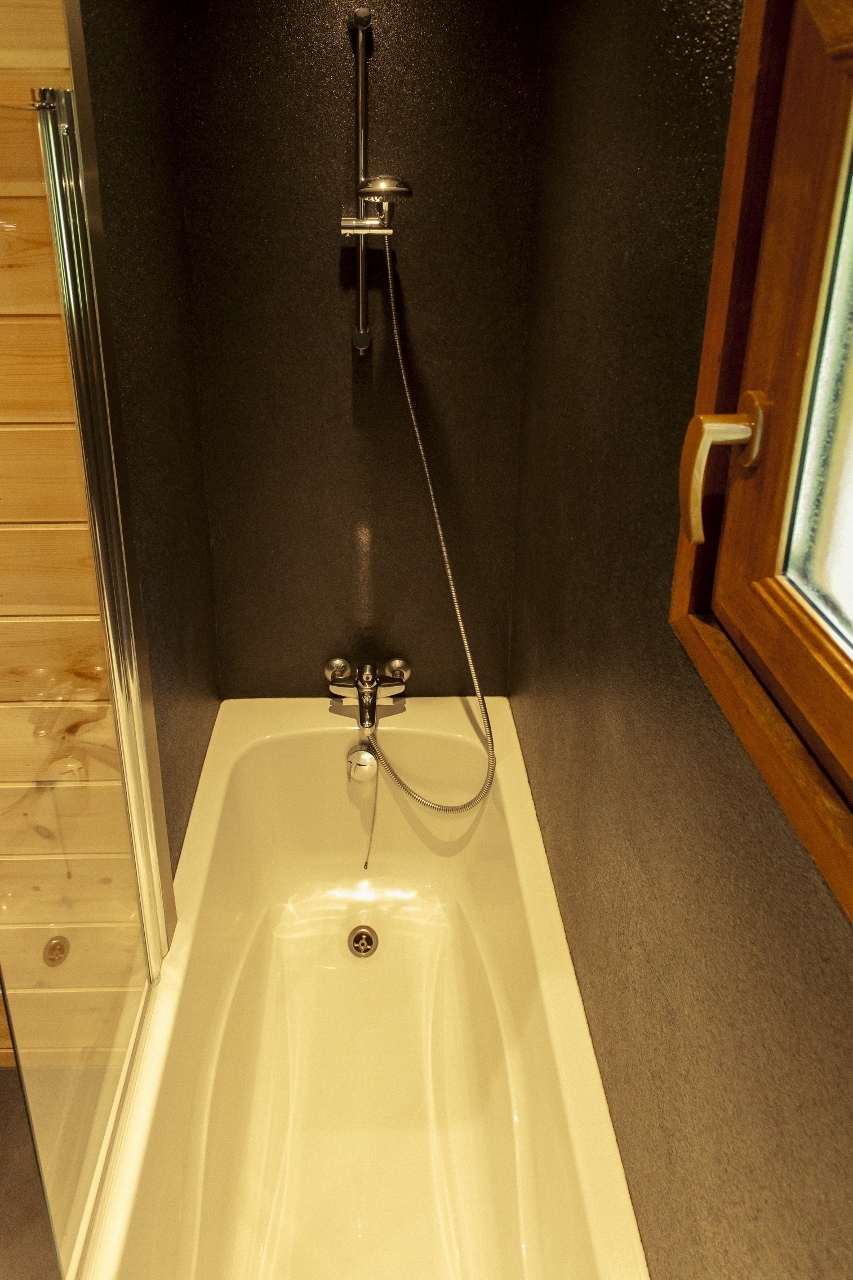 0U4A0107 (853x1280).jpg